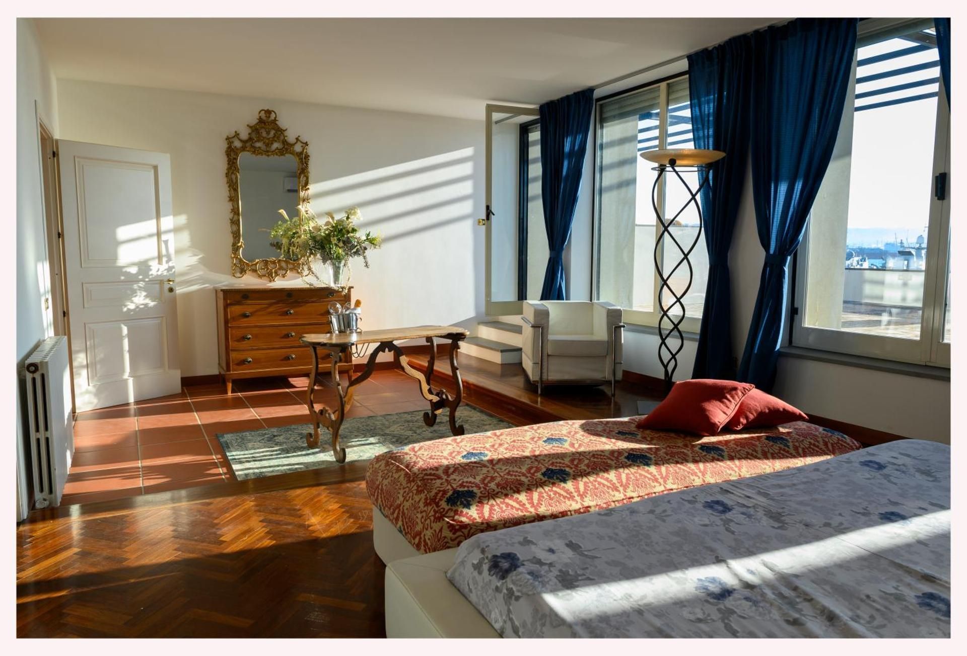 Queen Room with Sea View