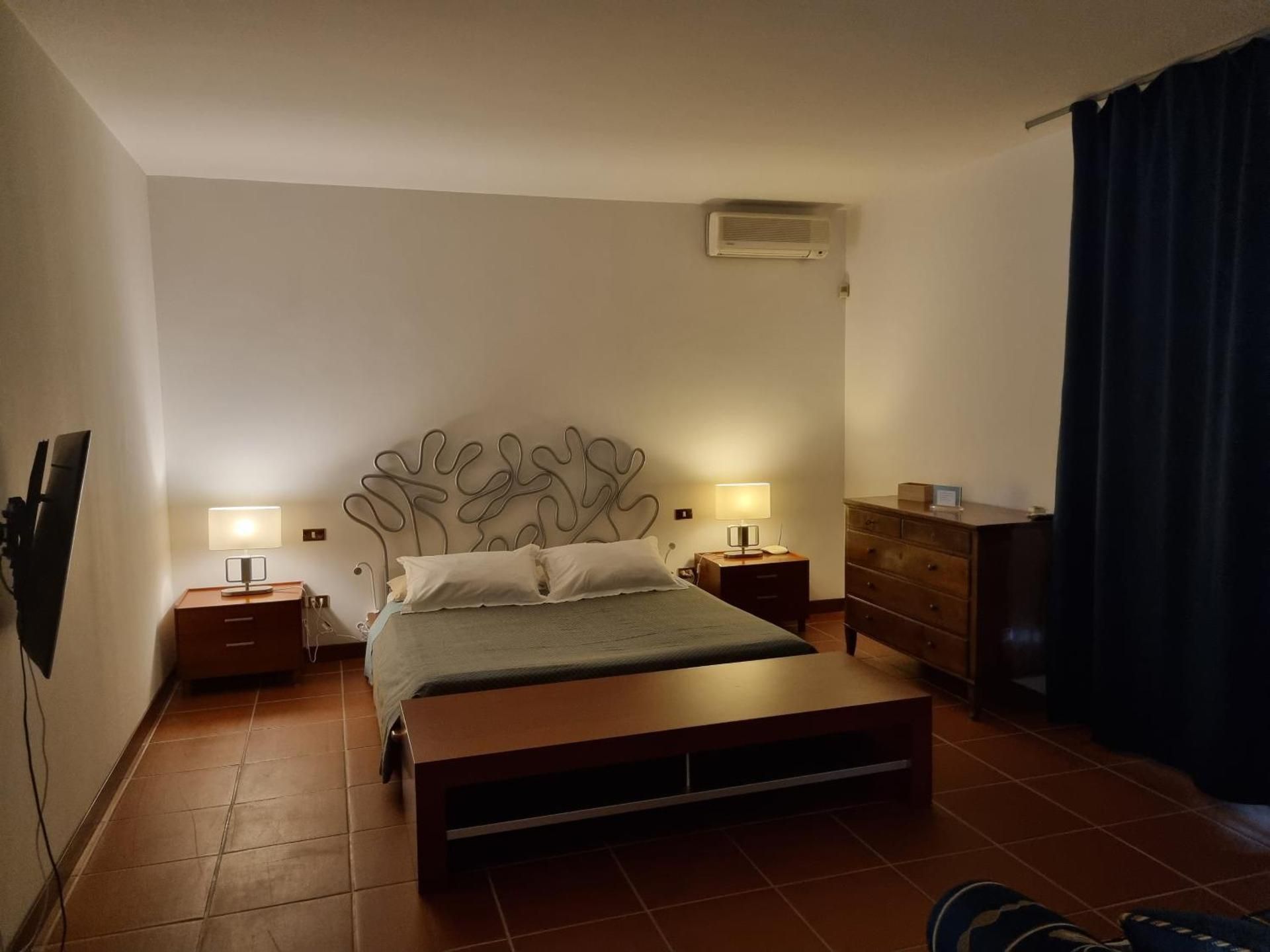 King Room with Garden View