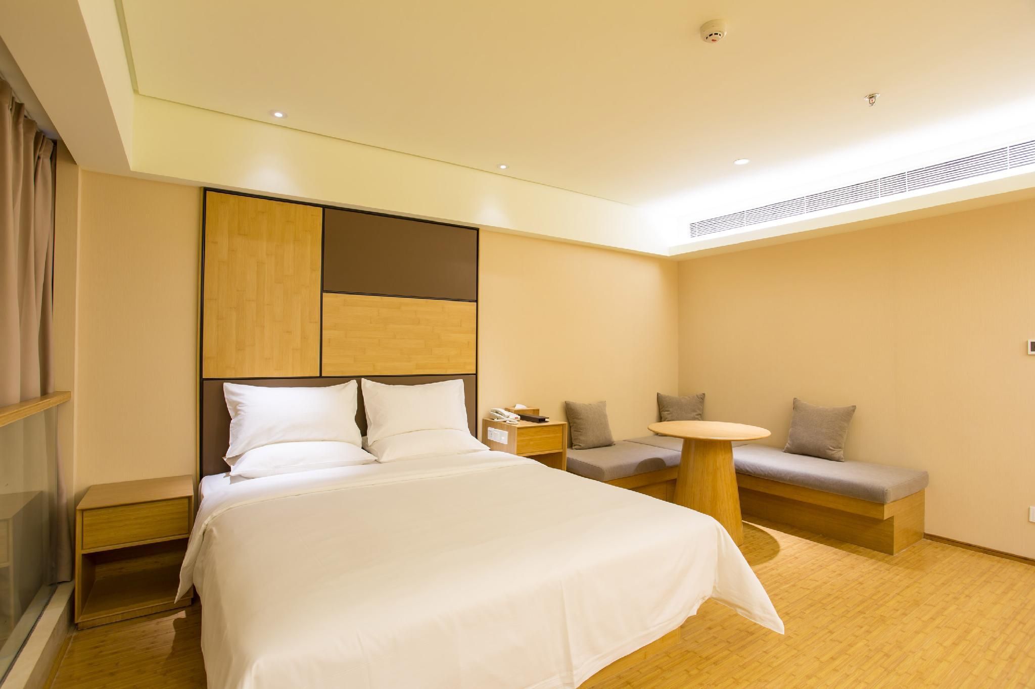 JI Hotel Jinan Quancheng Plaza Huazhu - Superior Bed Room