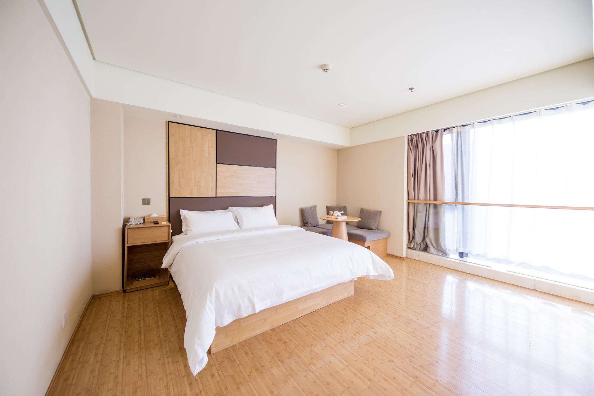Huazhu - Business Bed Room