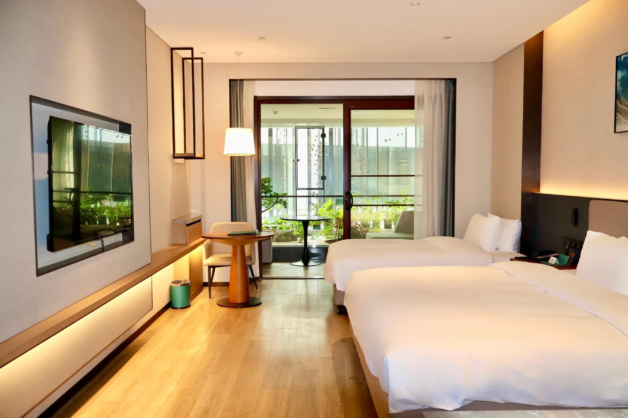 Deluxe Family Room, Guest room