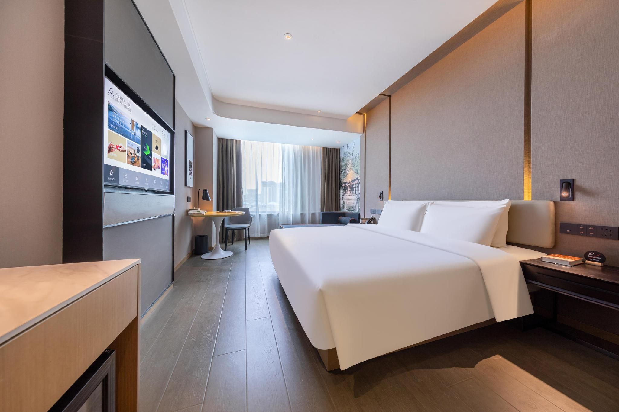 Executive room, Guest room, 1 Queen