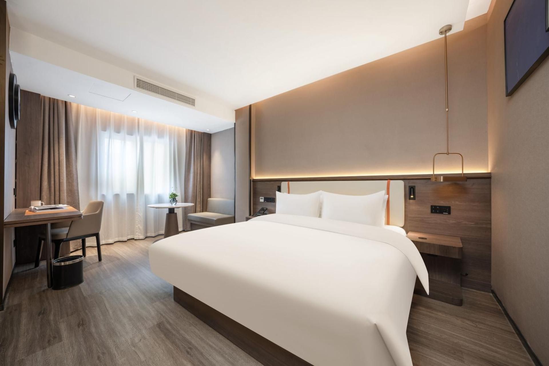 Superior Queen Room