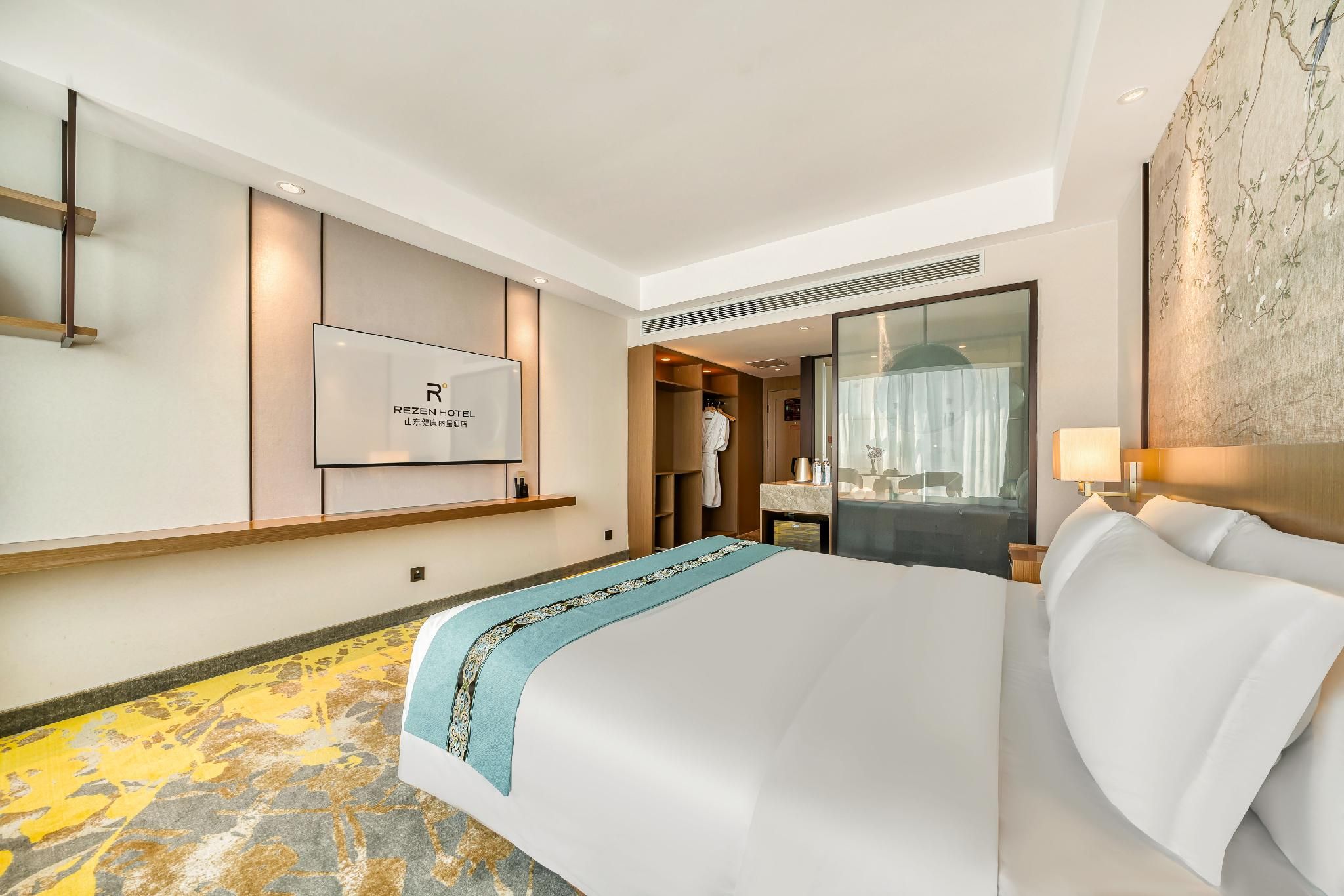 Rezen - Deluxe 1 Bed Room