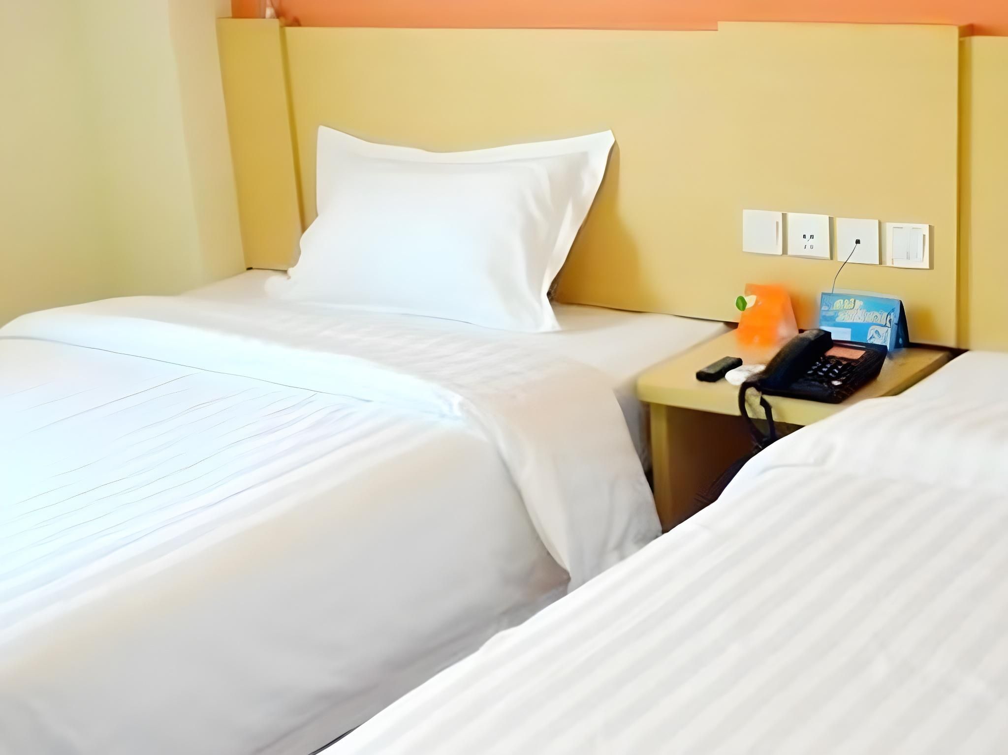 Corporate Twin, Guest room, 2 Twin/Single Bed(s), City view