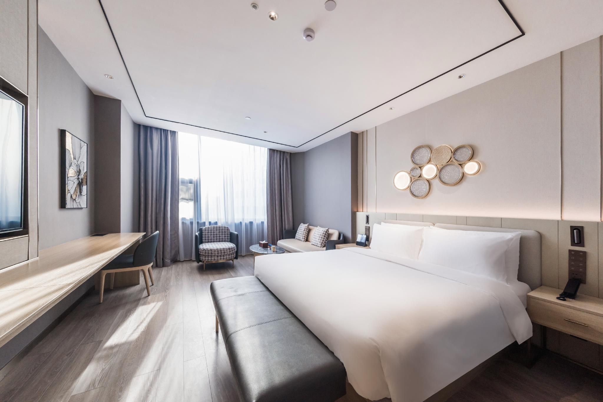 Huazhu - Yueruo Liujin Delxue Bed Room