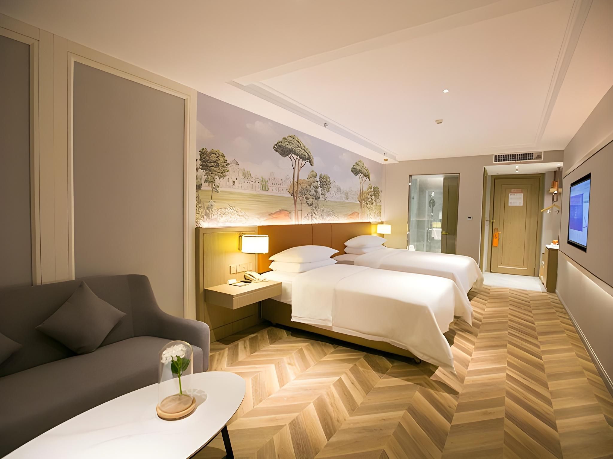 Deluxe Family Room