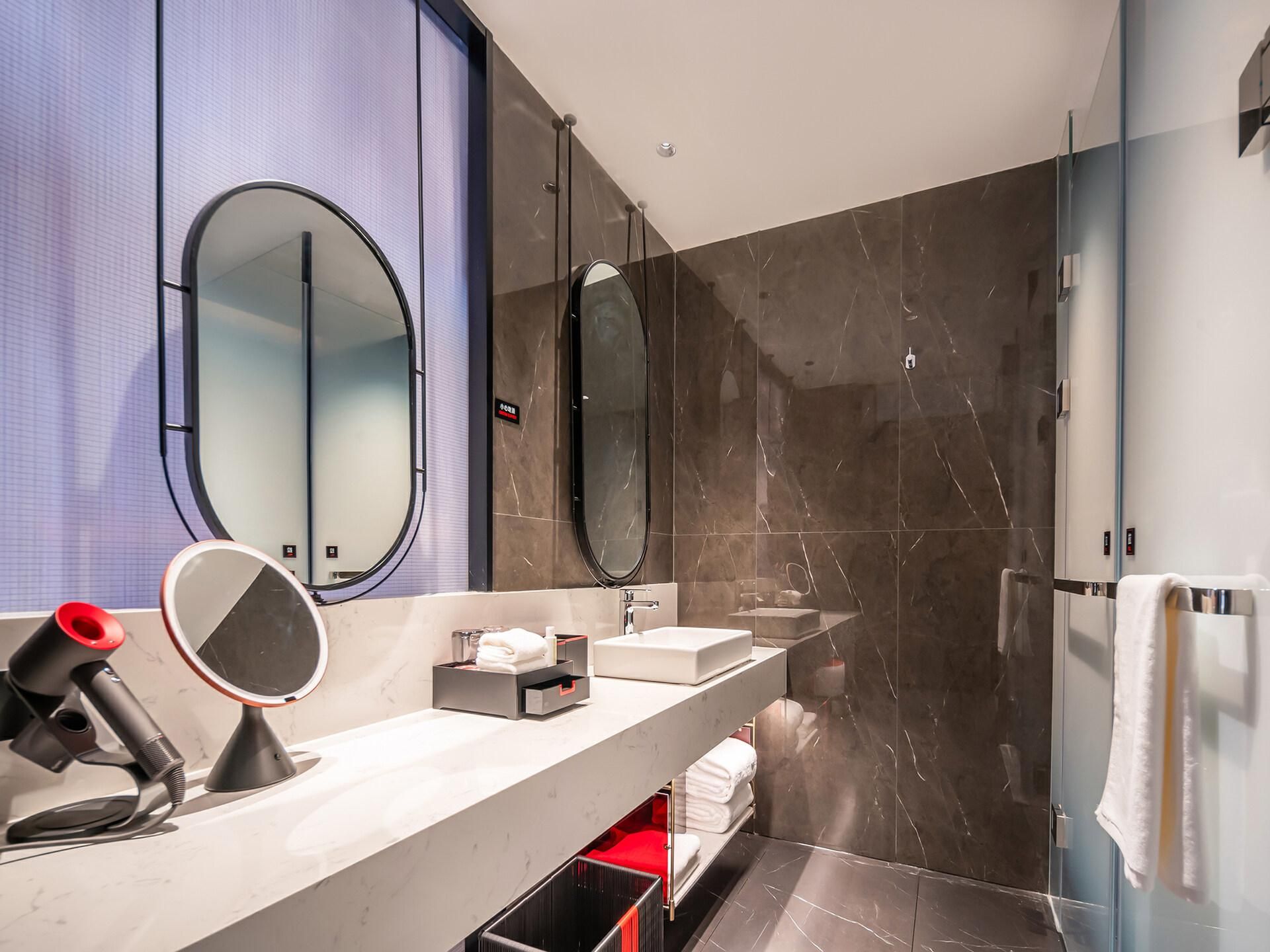 Radisson Red Hotel Jinan CBD Twin Superior Room 3