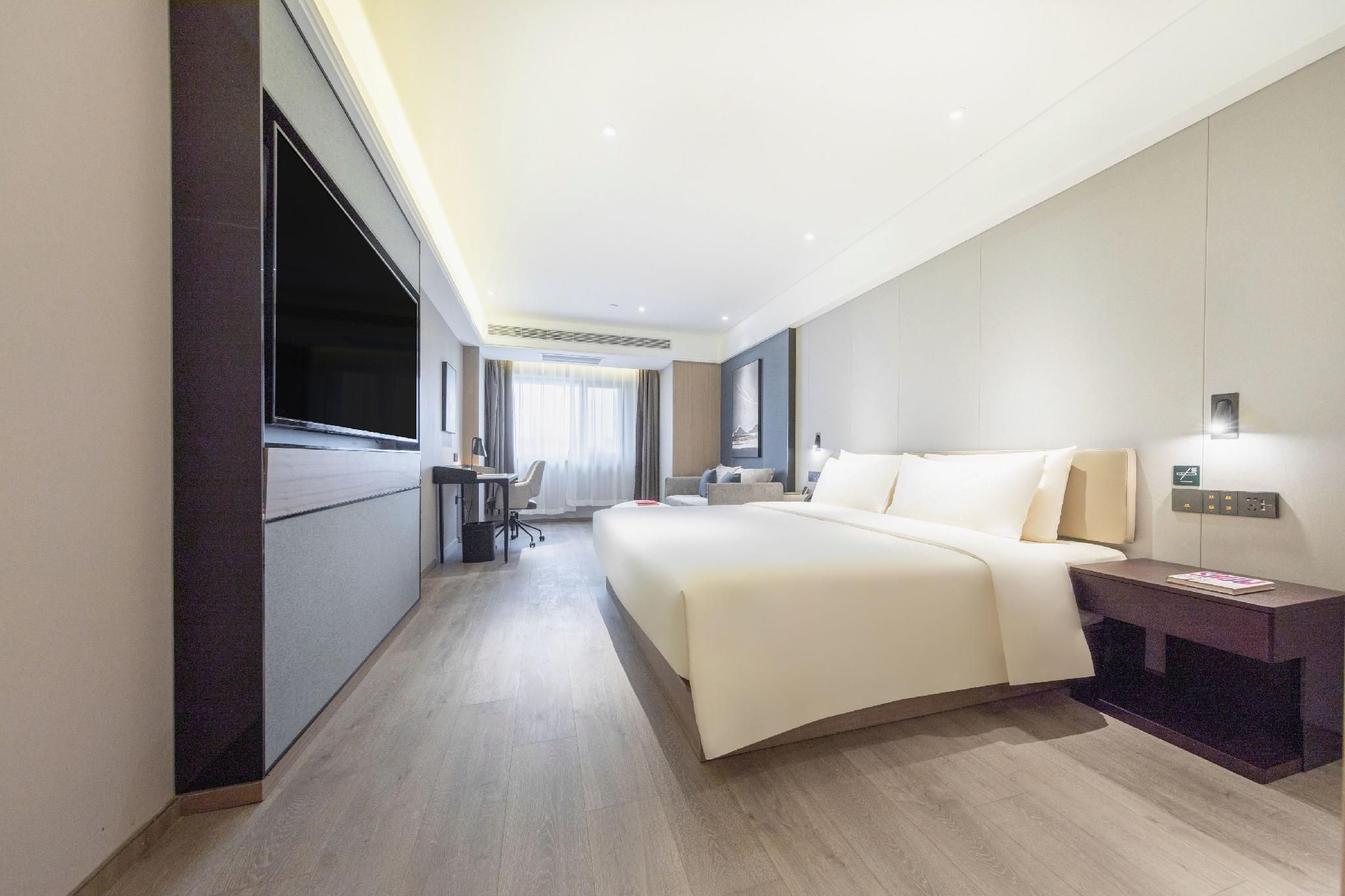 Executive King Room