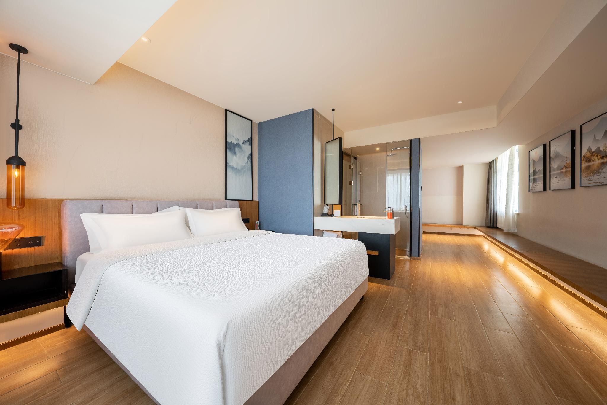 Huazhu - Executive Suite