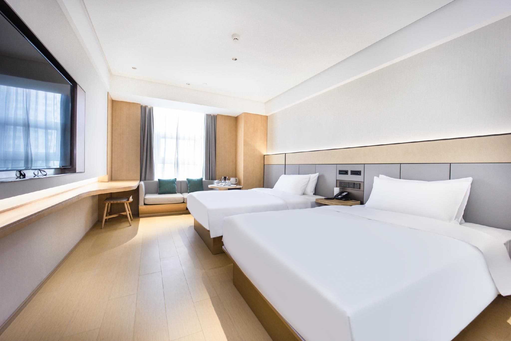 Huazhu - Business Twin Room