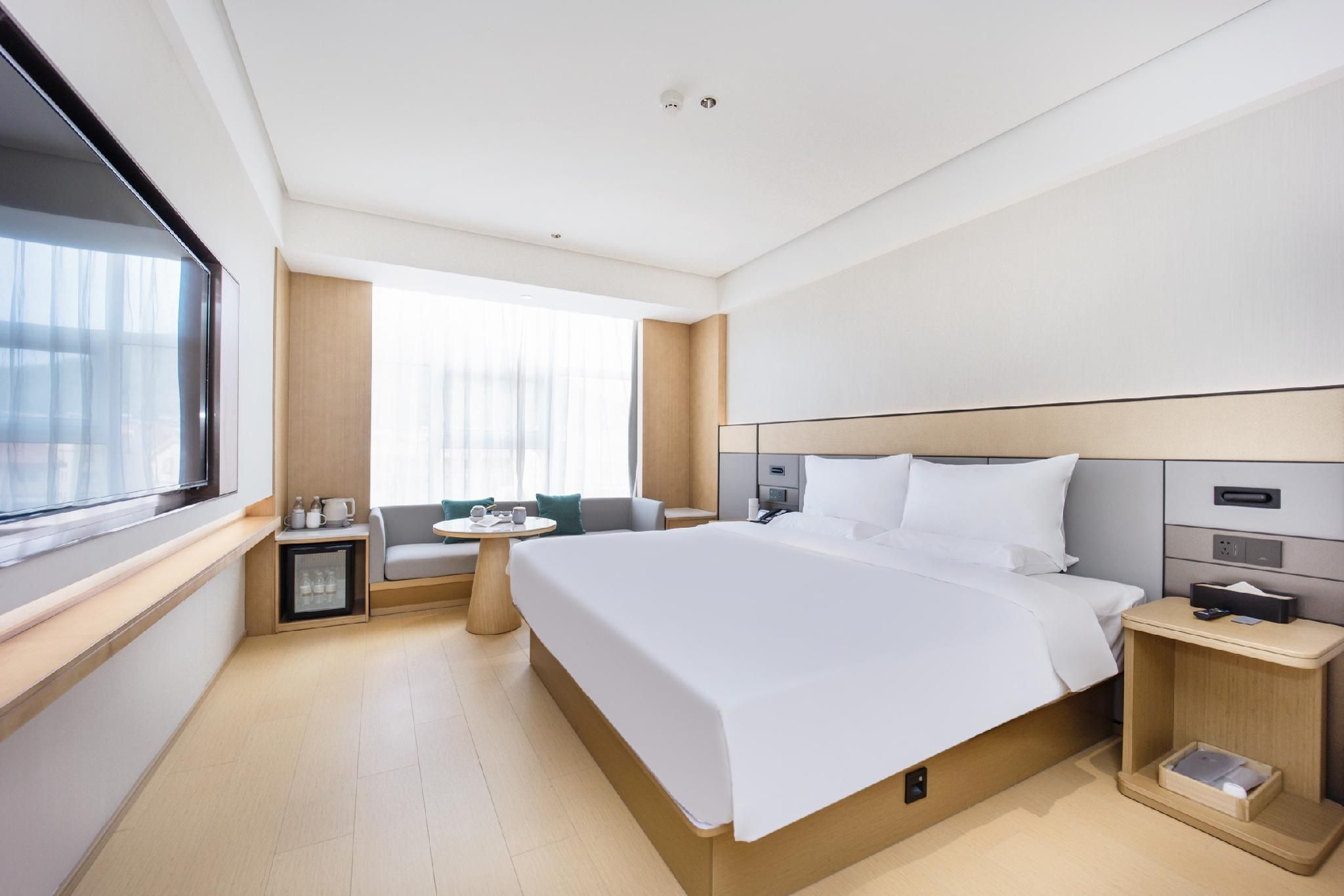 SHUYA Superior Queen Room