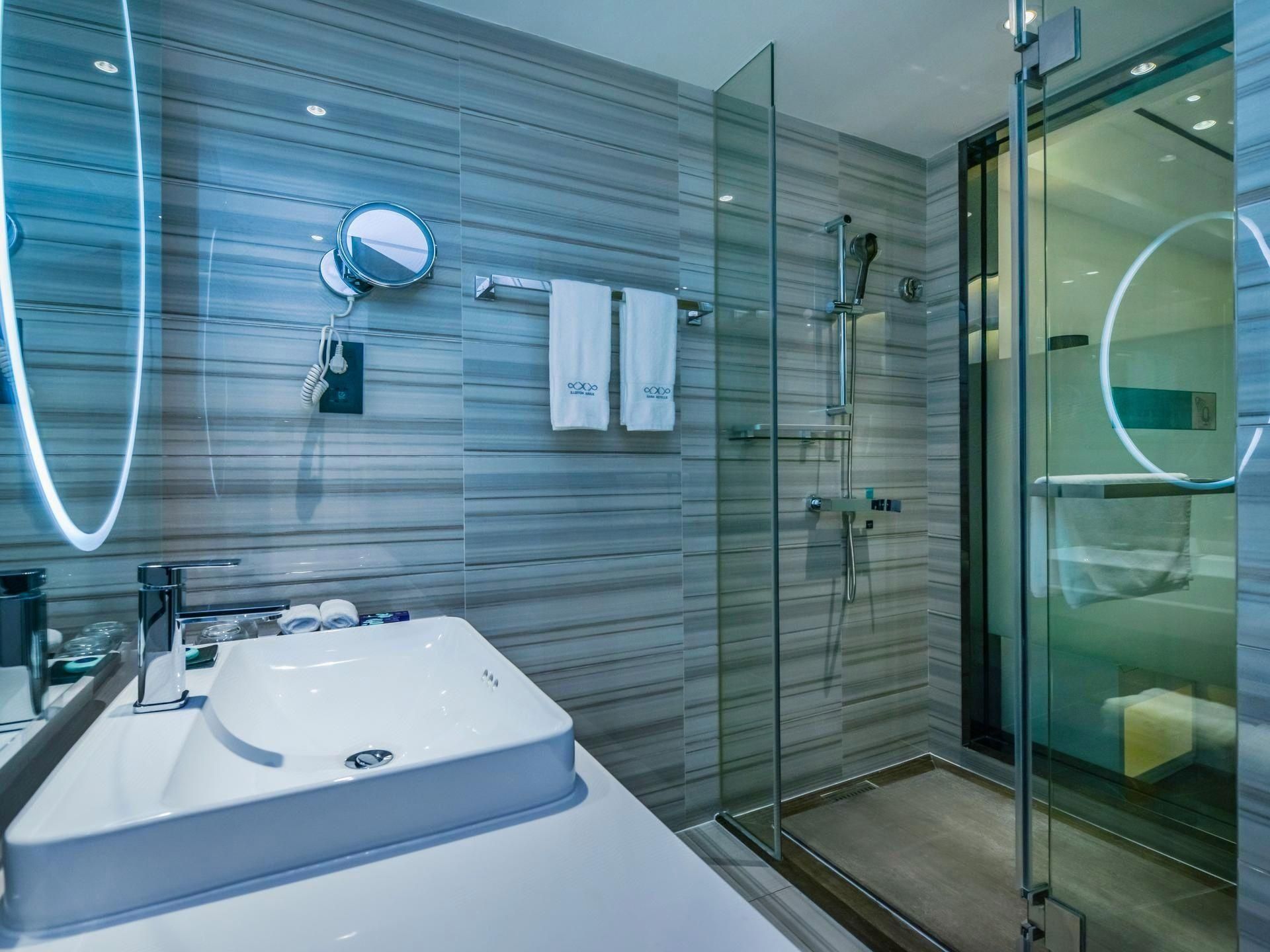 Xana - Deluxe Twin Room Bed Room