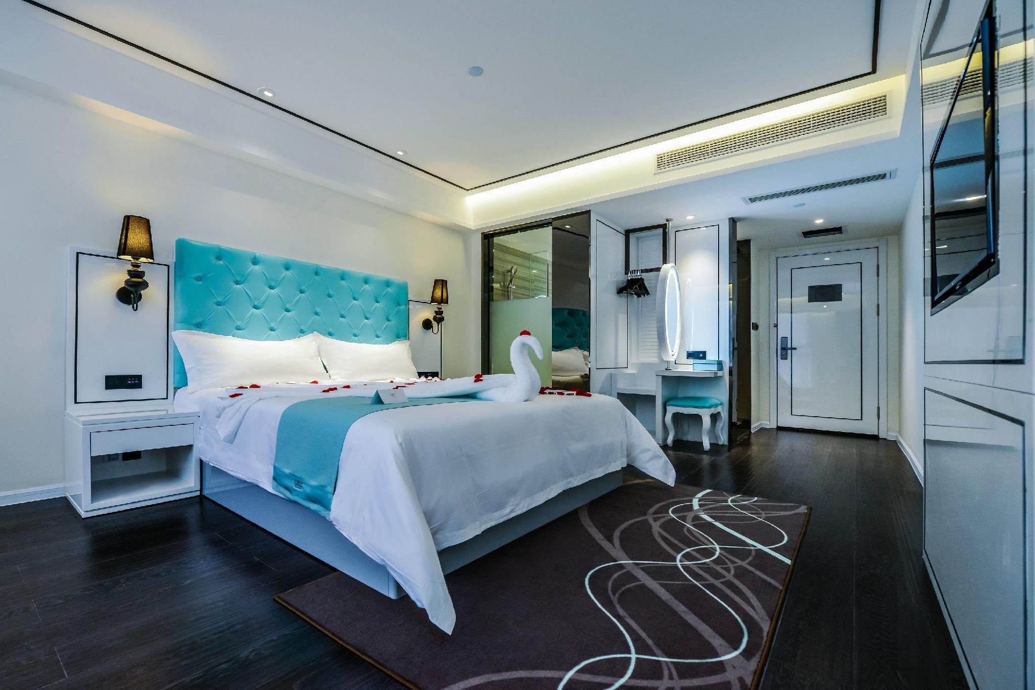 Xana - Superior Bed Room