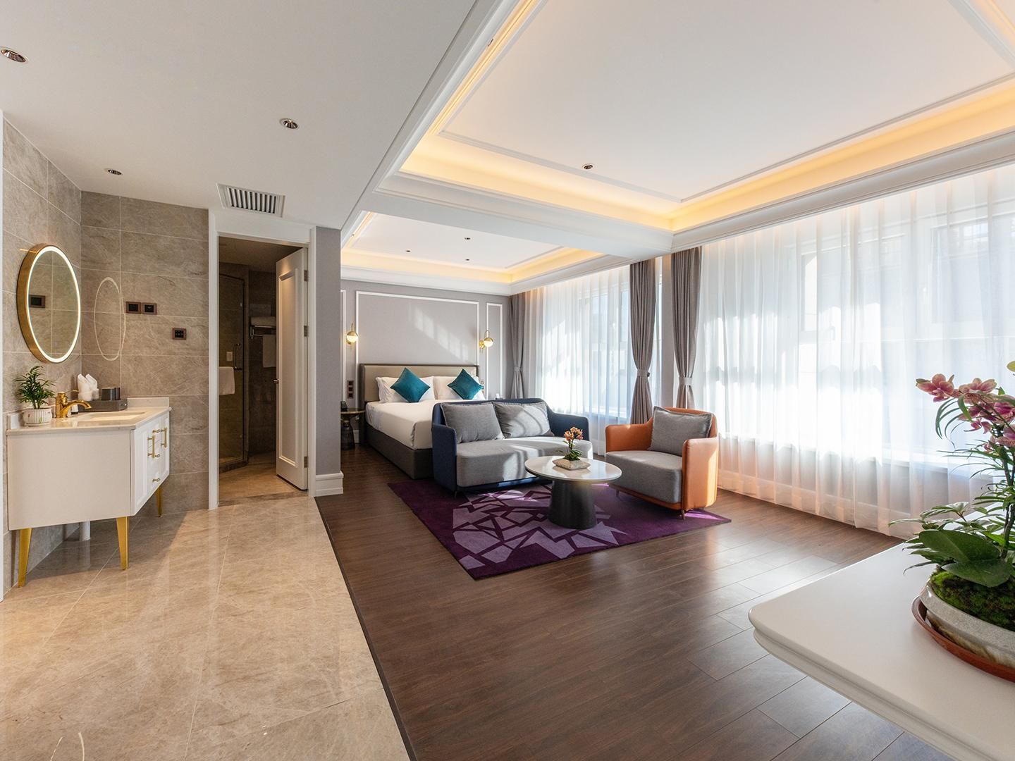 Huazhu - Deluxe Bed Room