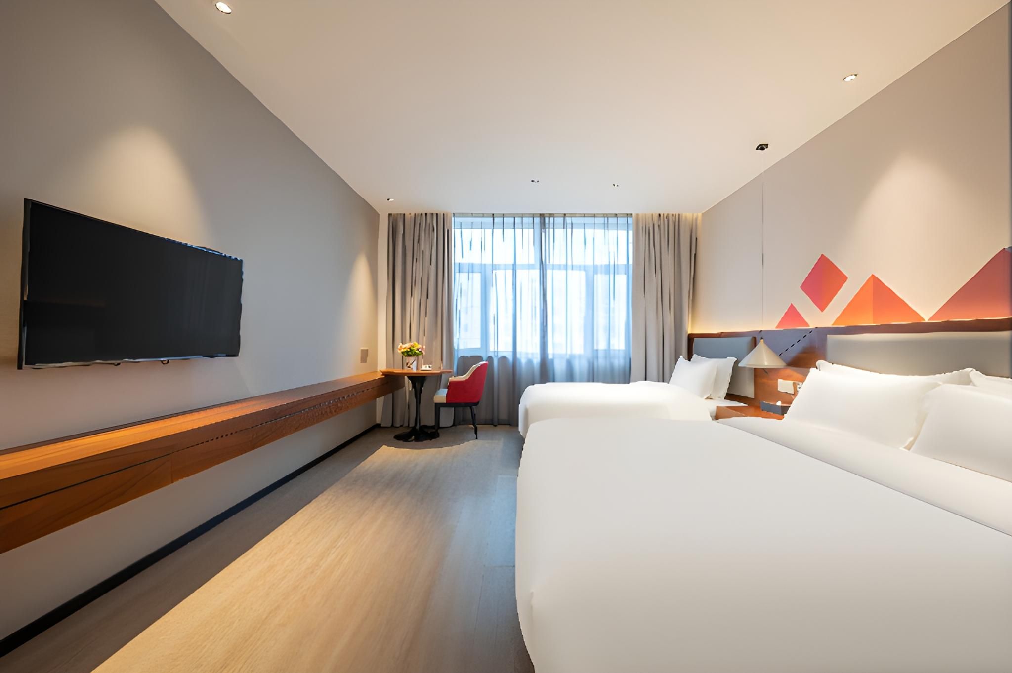 Dossen - Family Room