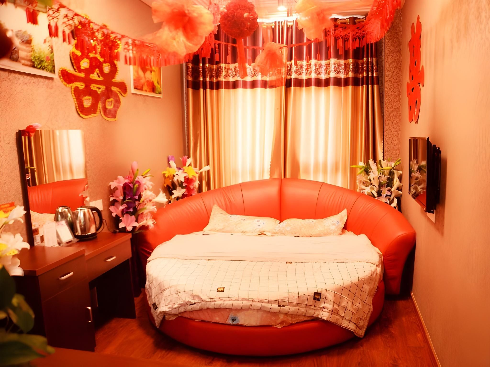 Feature Queen Room