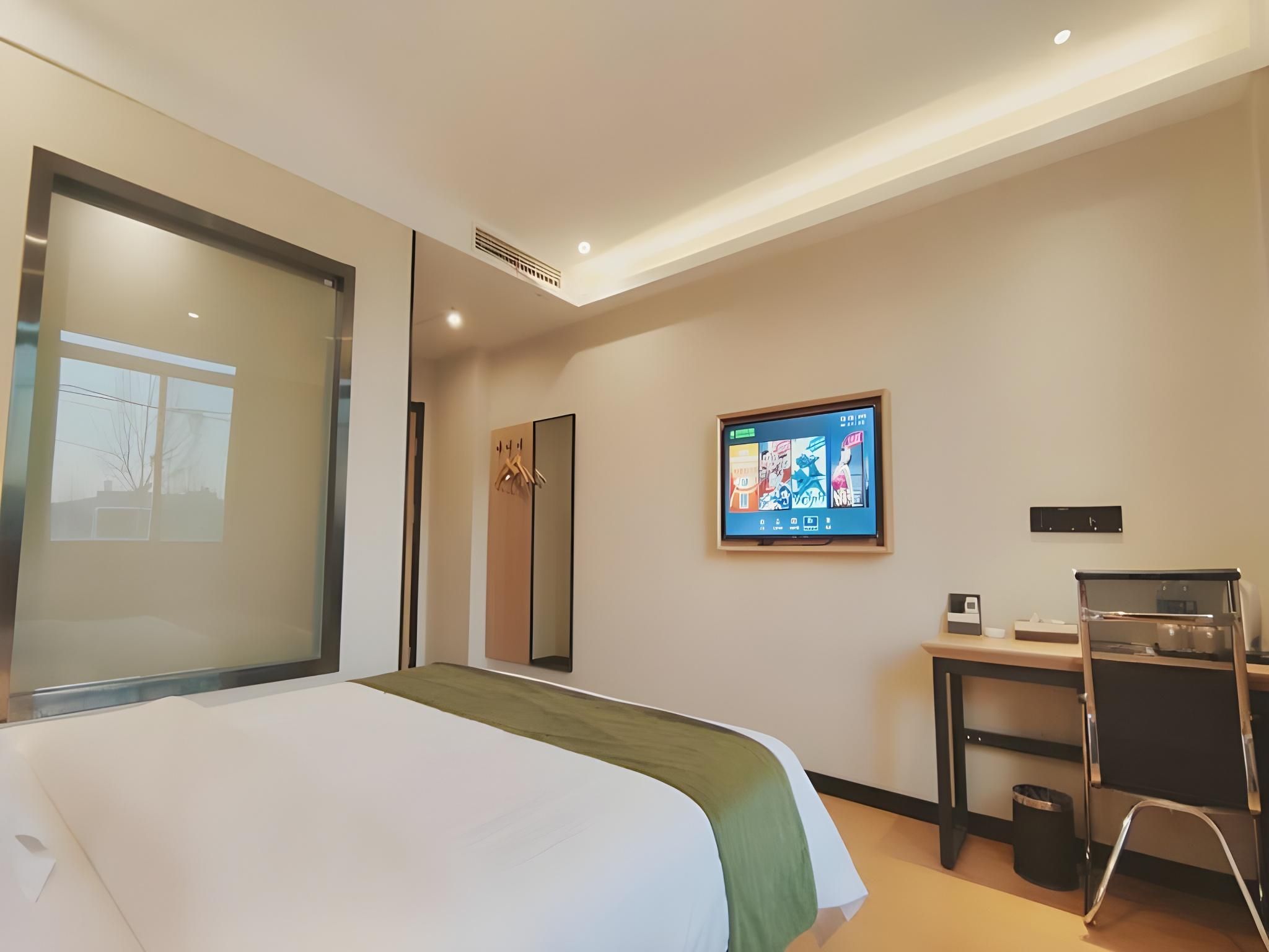 GRT - Special Offer Hotel Queen Room