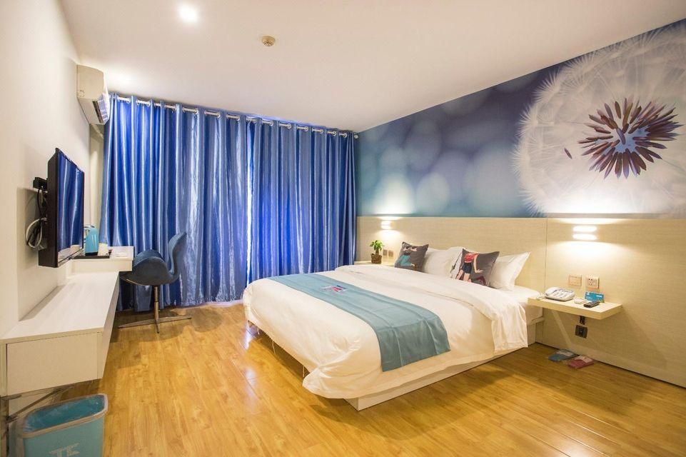 PAI Huixuan Bed Room