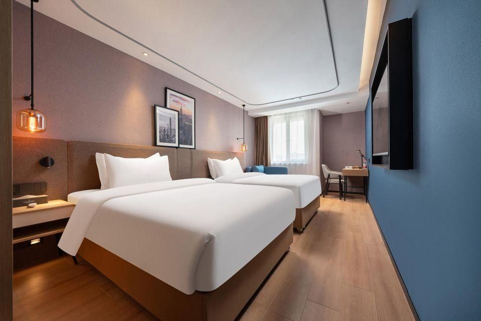 WH - Deluxe Bed Room