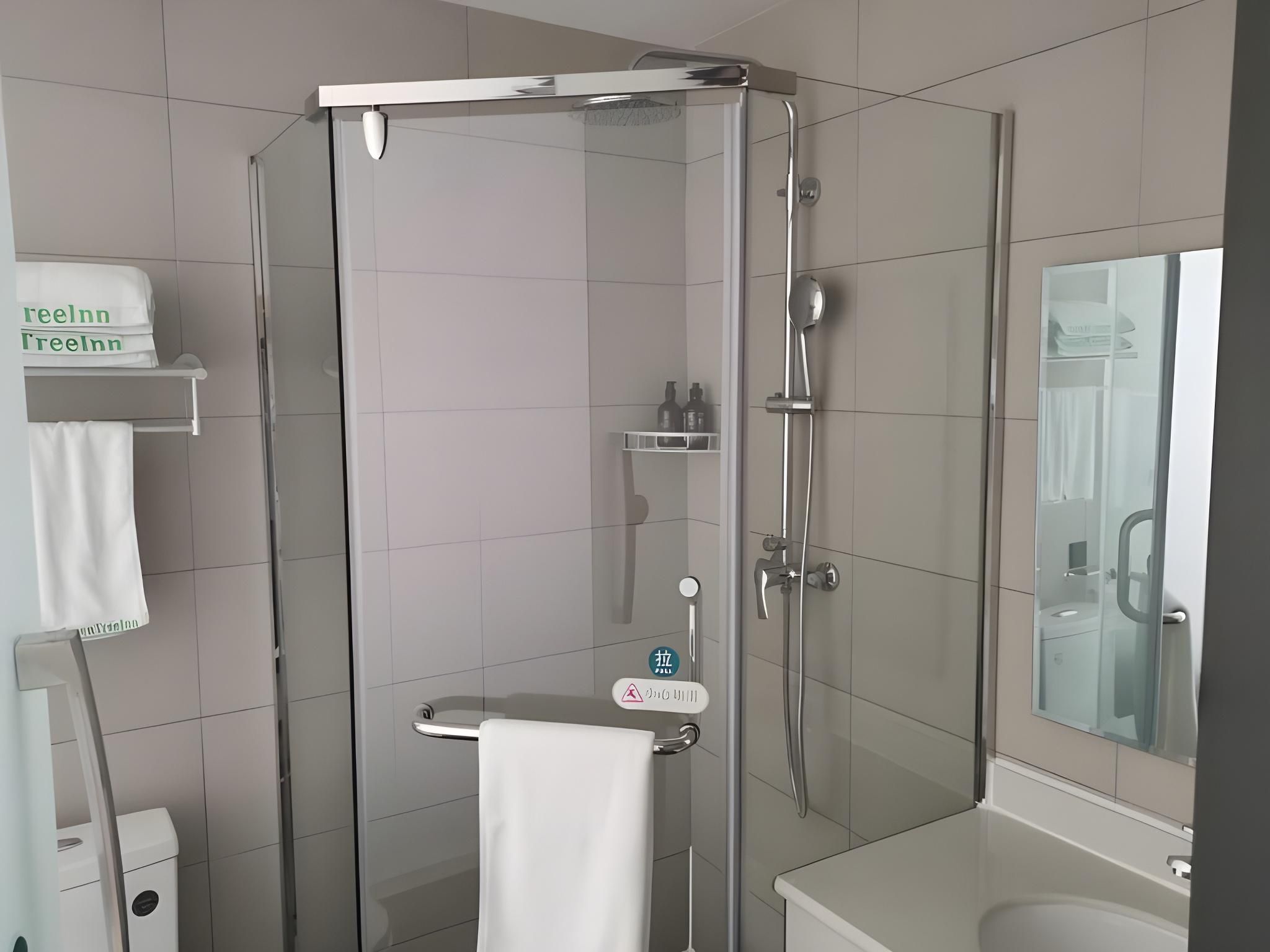 2 Bed Twin Superior Room
