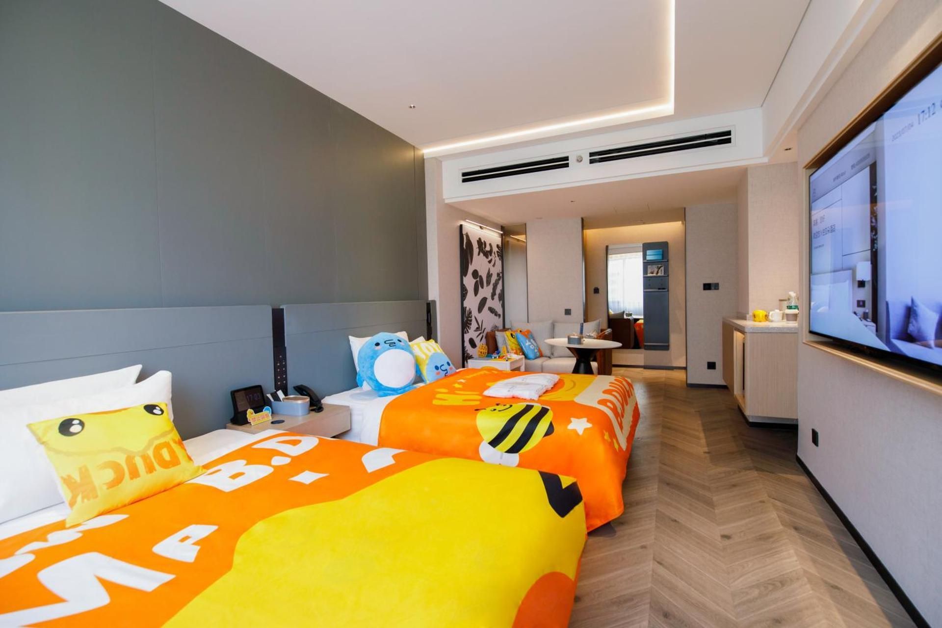 Jimu Family Twin Room
