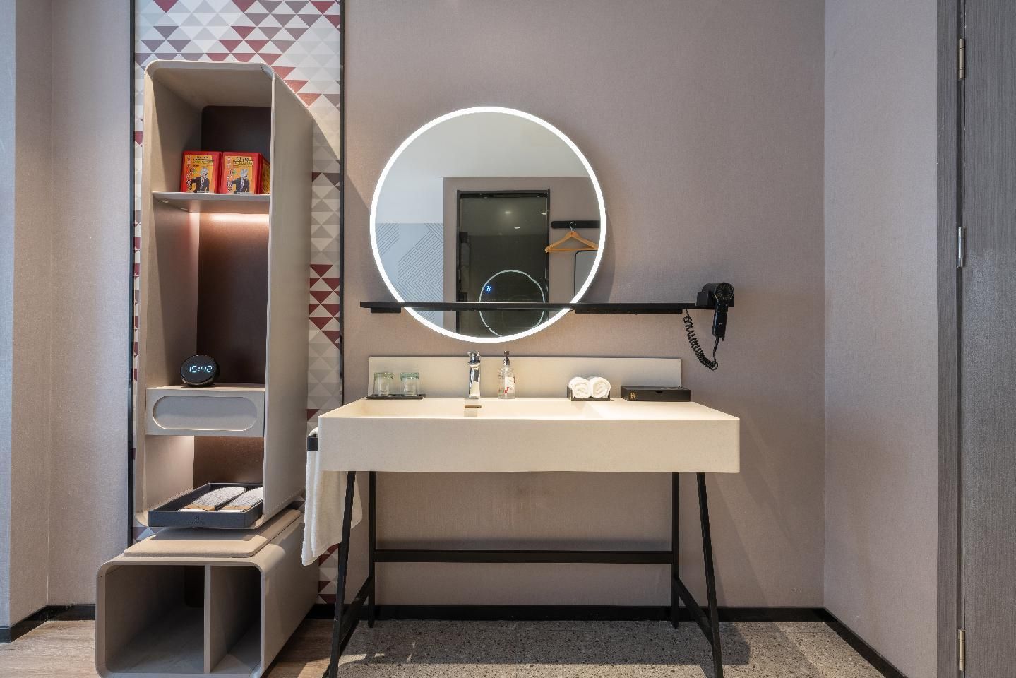 Dossen - Business Twin Room