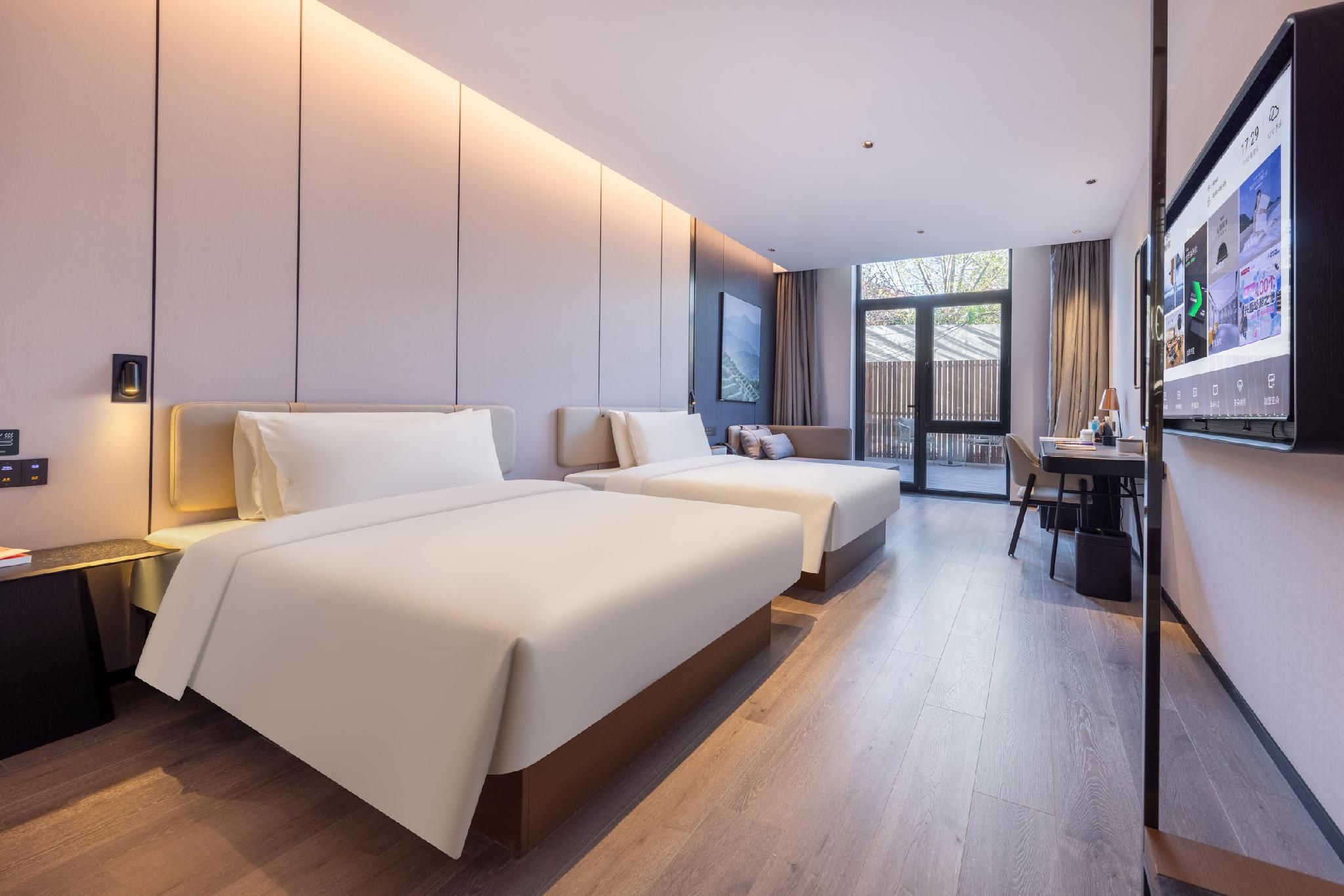 Atour - Sunken Garden View Twin Room