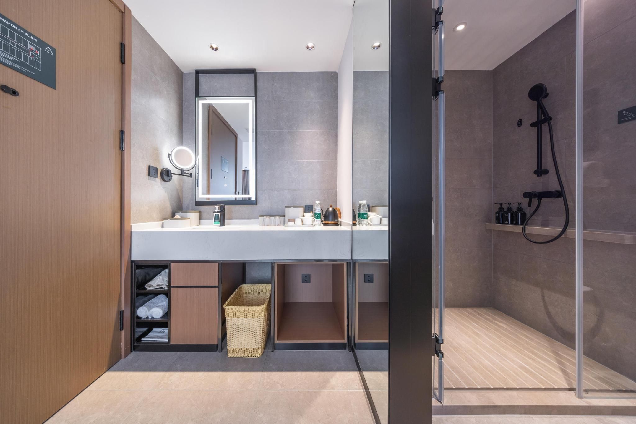 Executive room, Guest room, 1 Queen