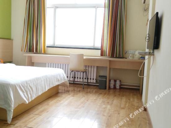 WH - Traditional Bed Room