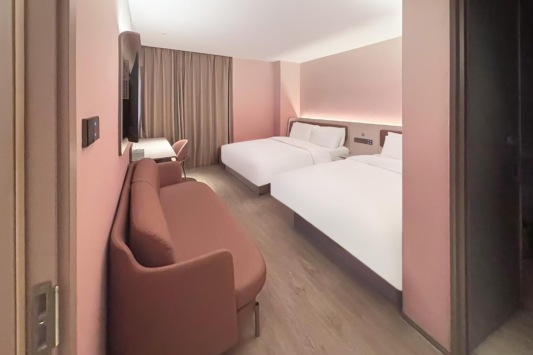 Huazhu - Triple Room