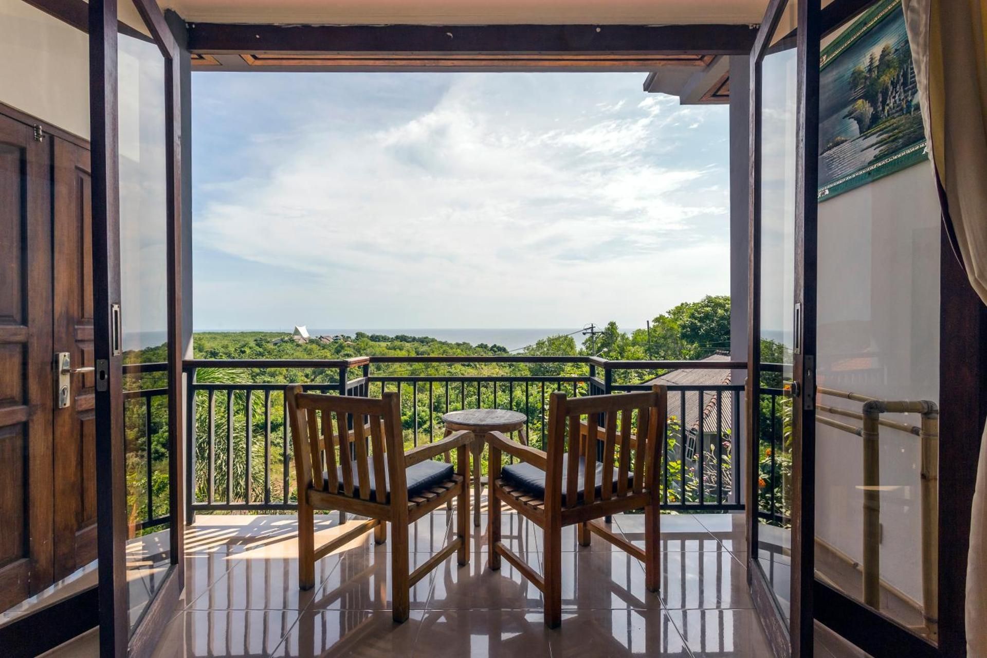 Deluxe Double or Twin Room with Balcony