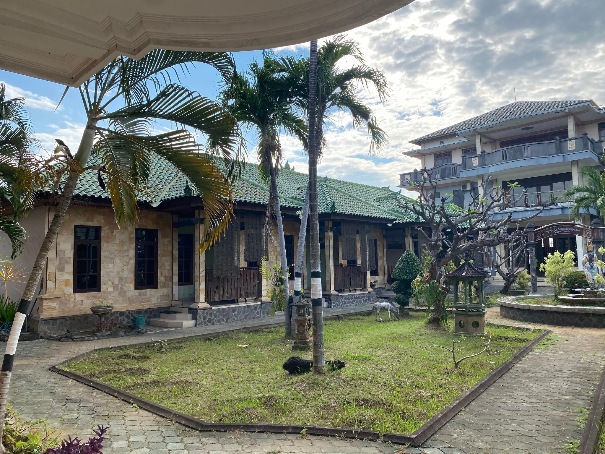 Hotel Singaraja Indah