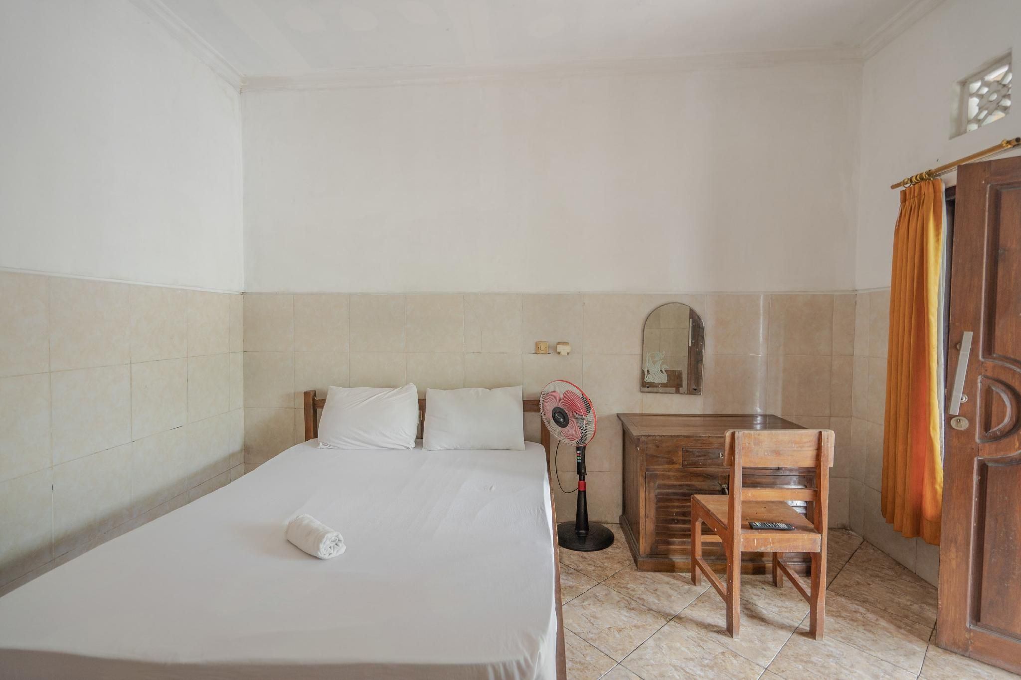 Standard Room without Air Conditioning