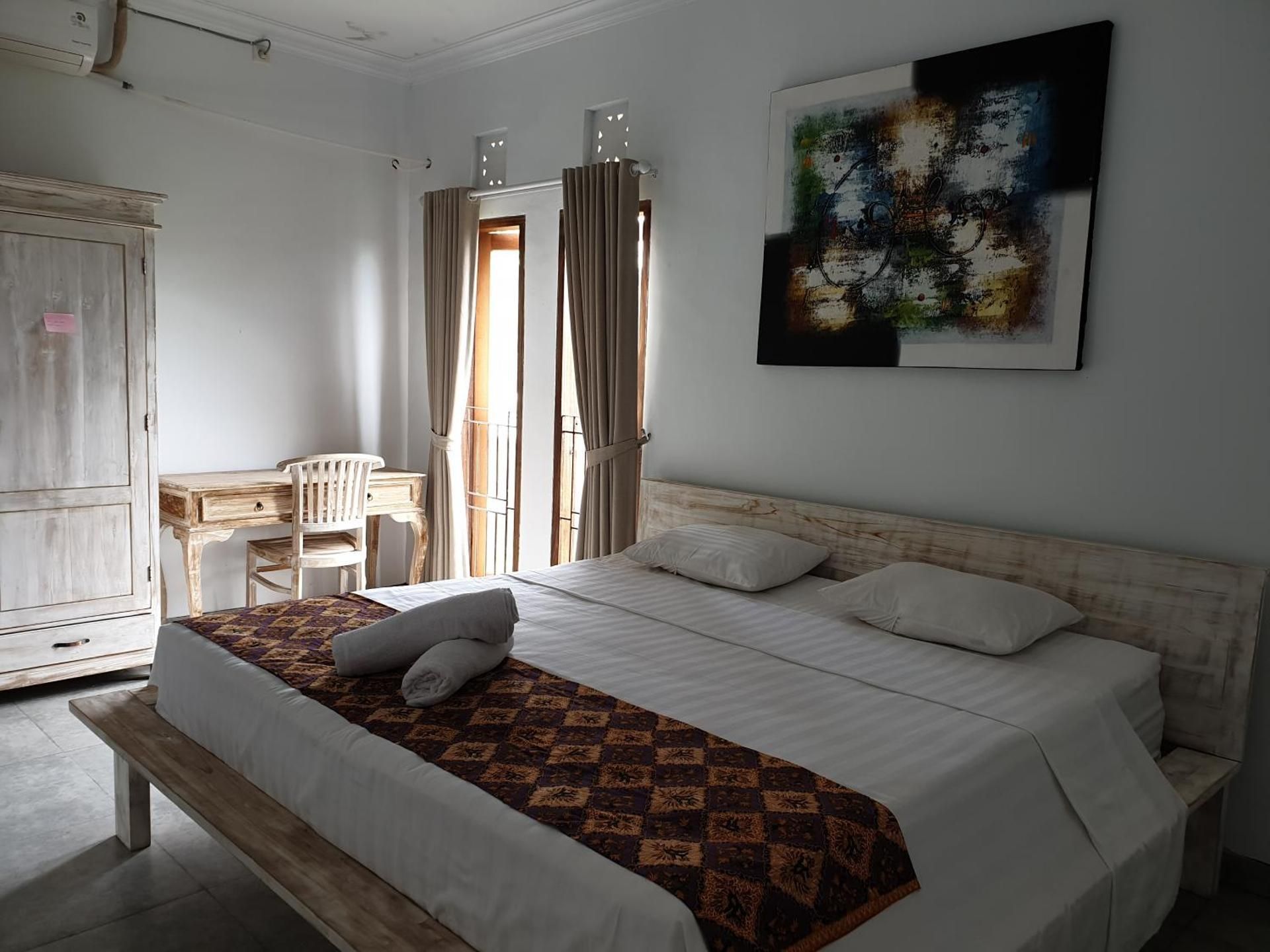 Standard King Room