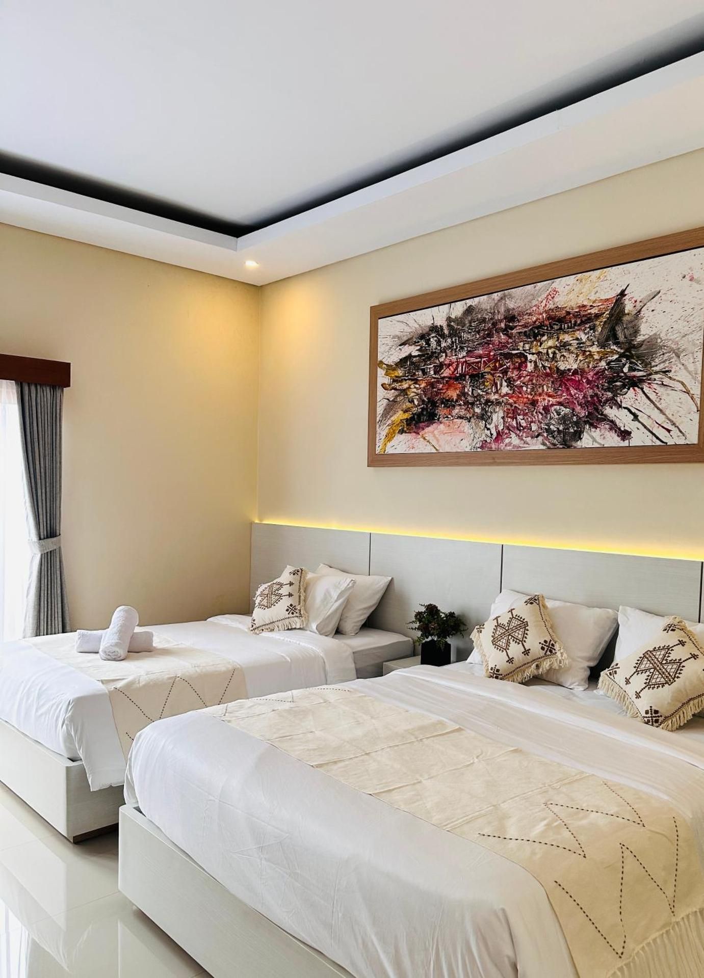 Deluxe Double or Twin Room