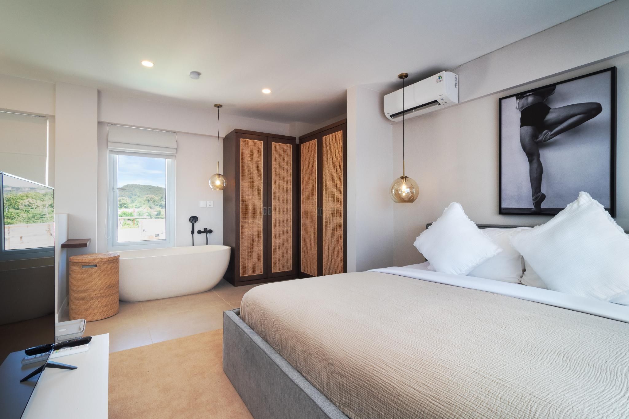 Deluxe Loft