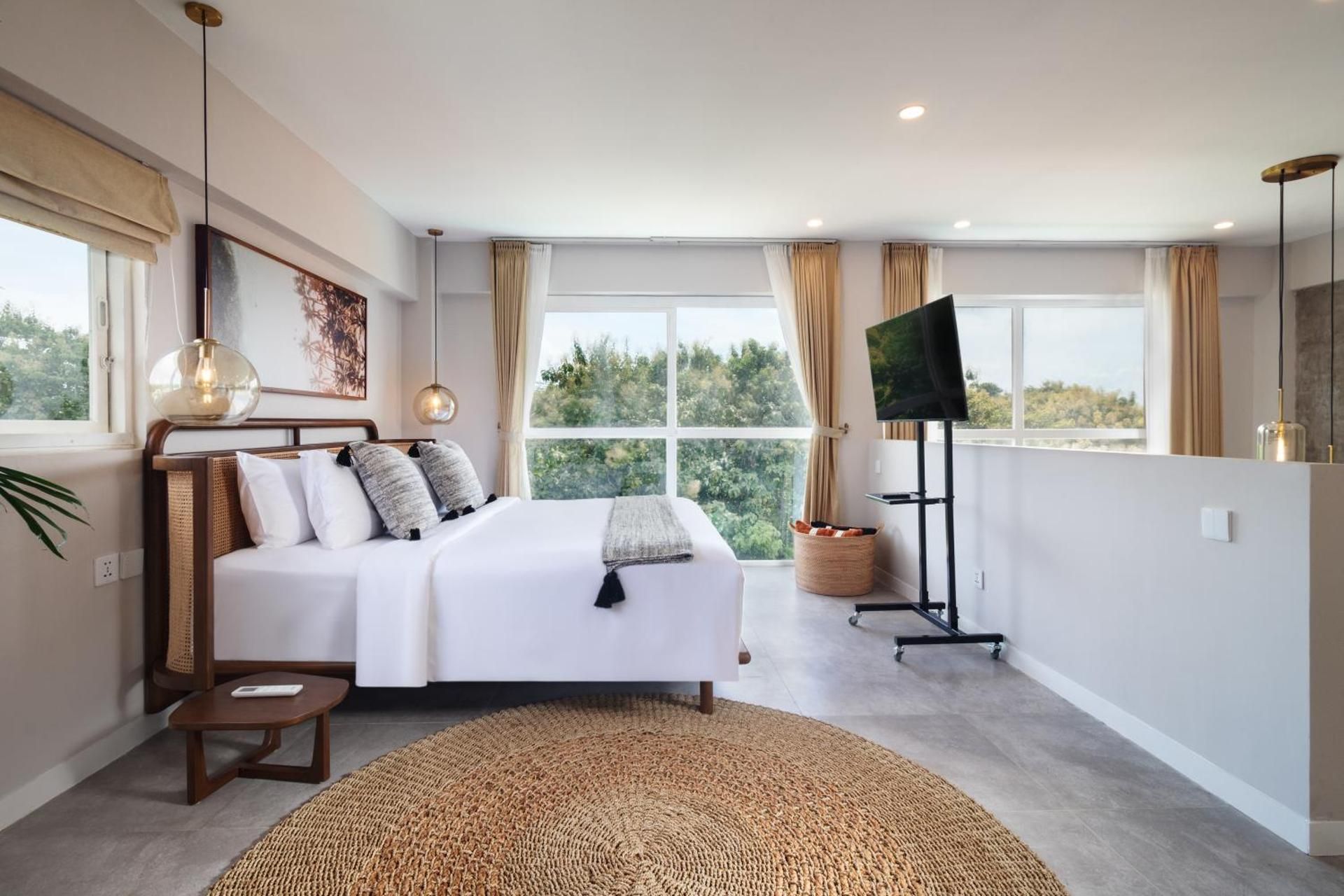 One-Bedroom Deluxe Apartment