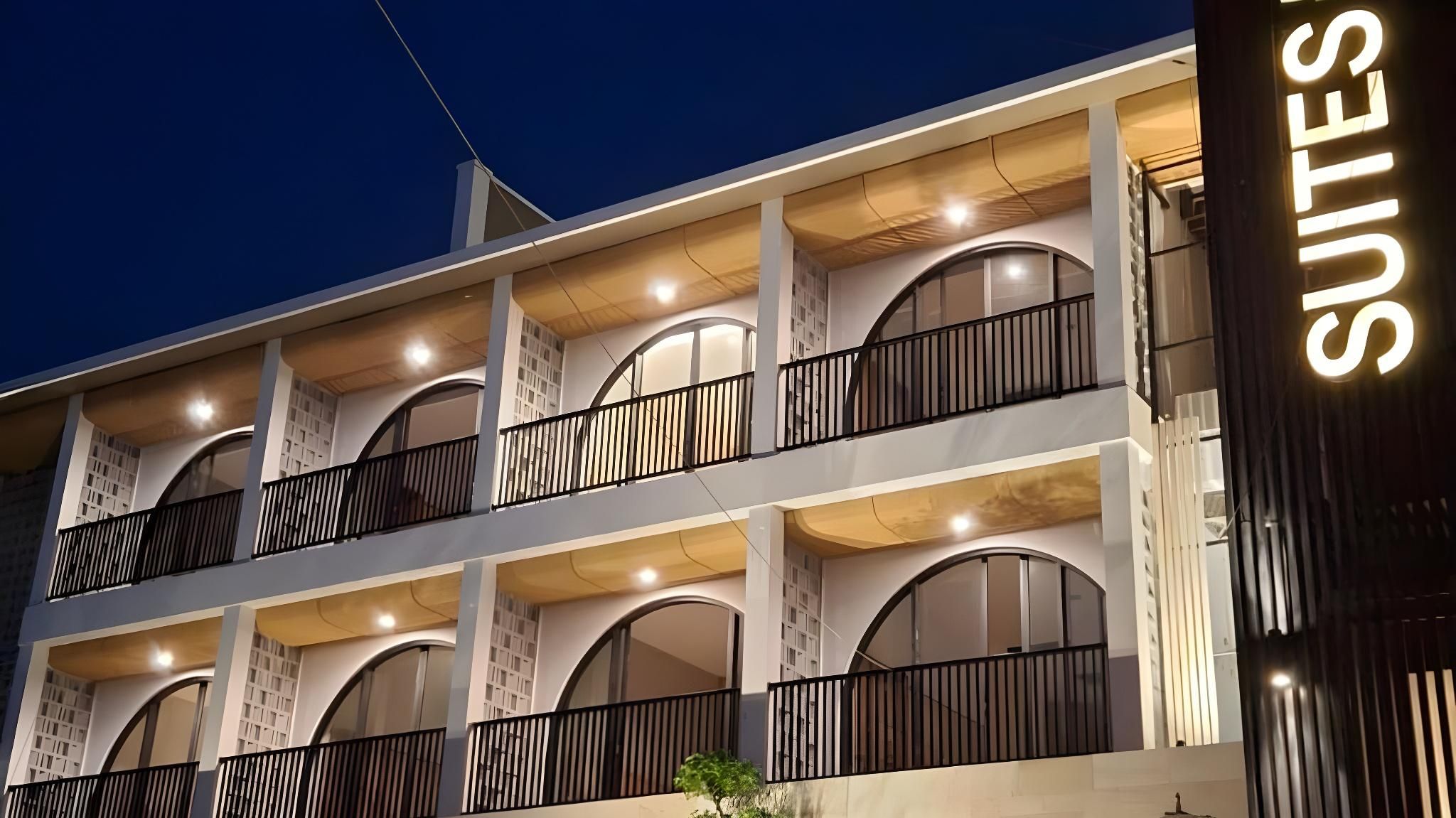 Suites5 Hotel
