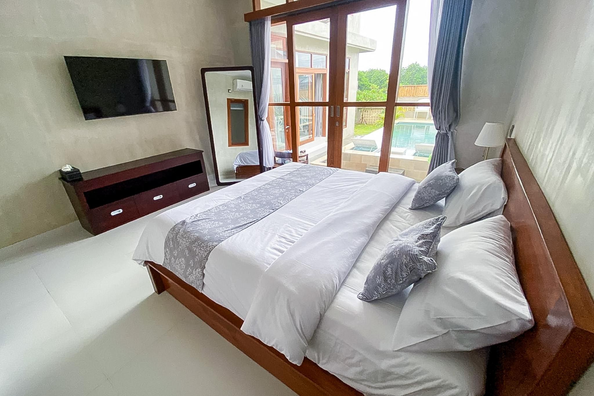 2 Bedroom