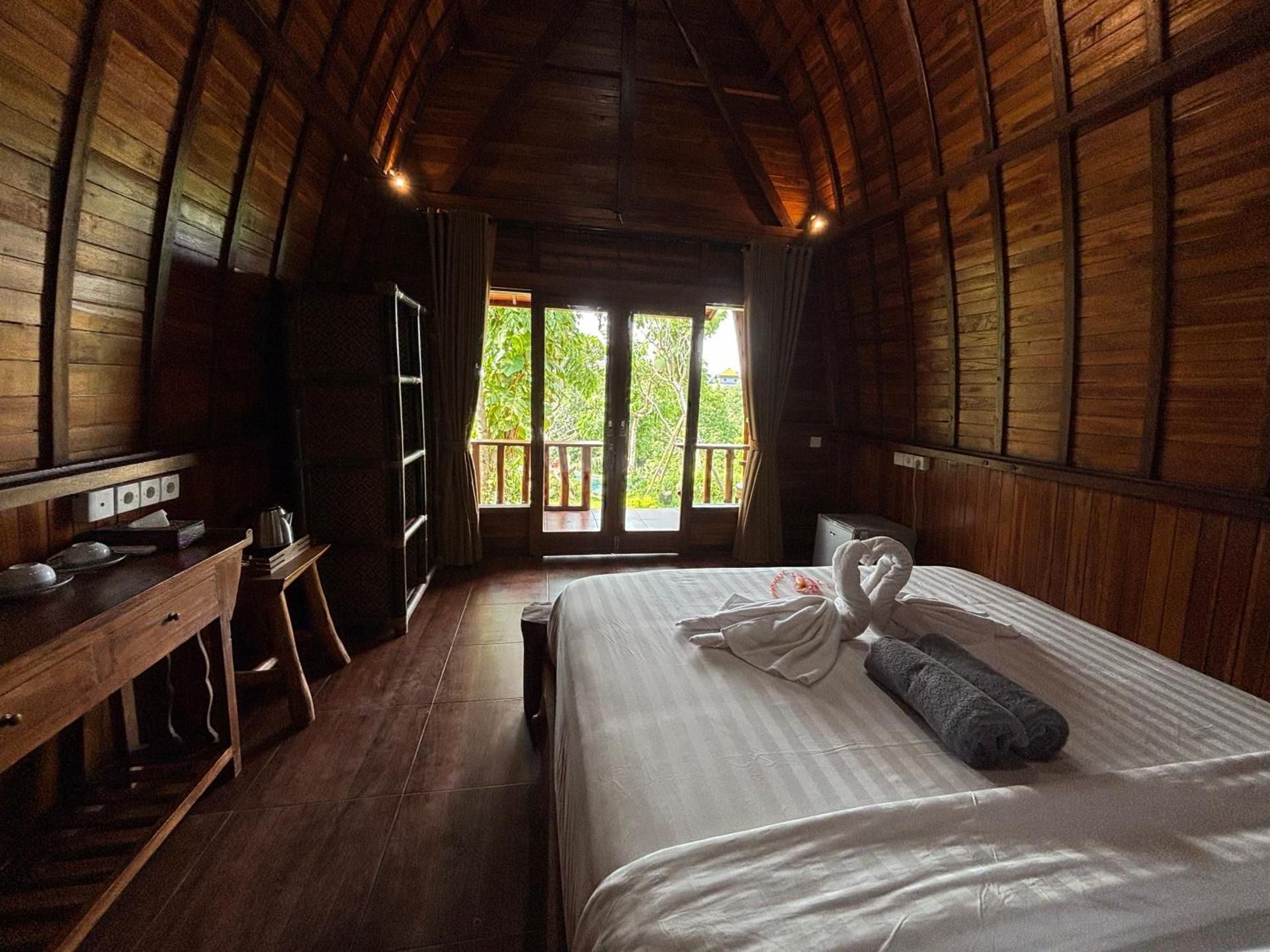 King Room with Pool View