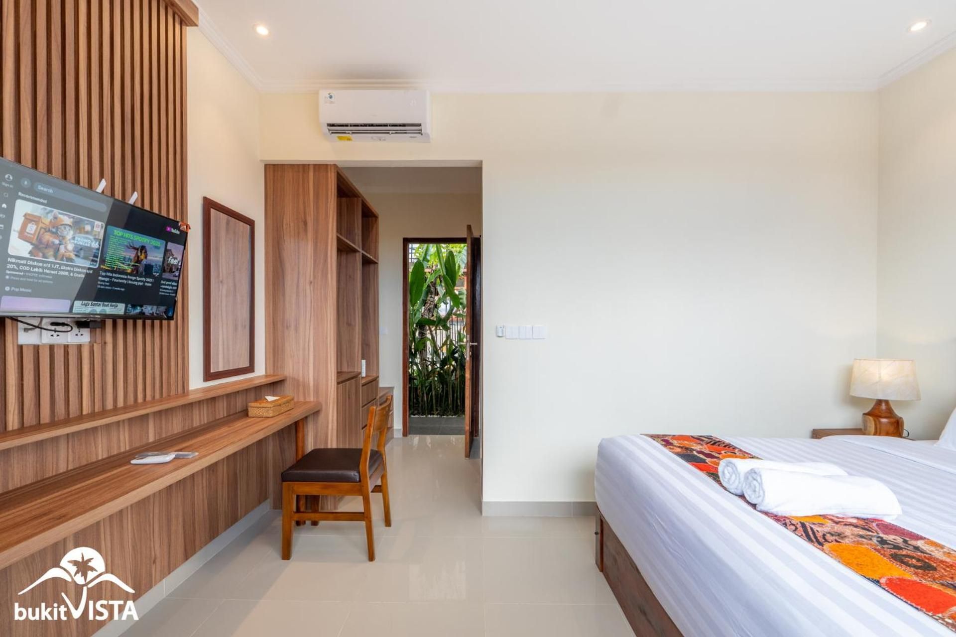 Double Room with Private Bathroom