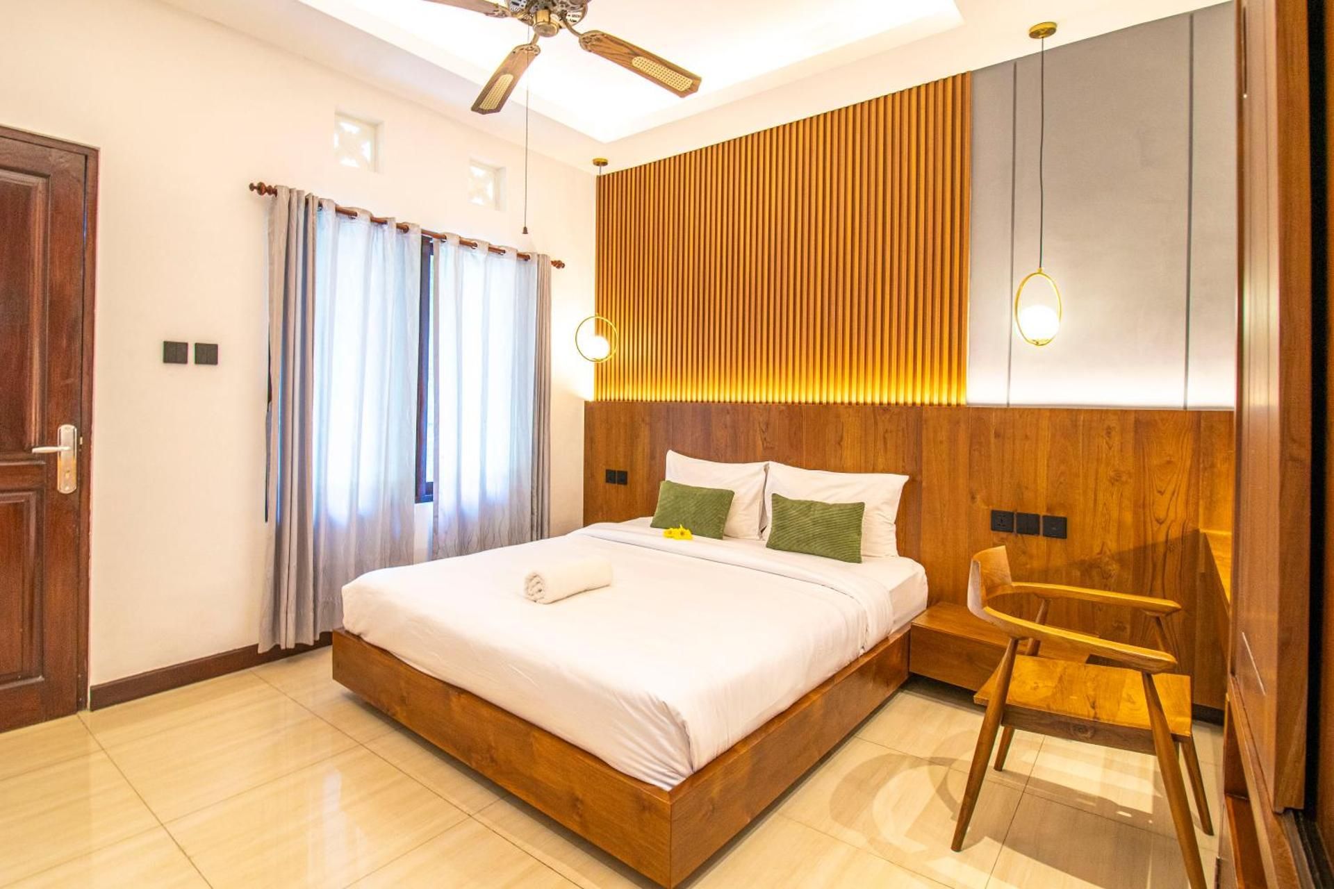 Double Room with Private Bathroom