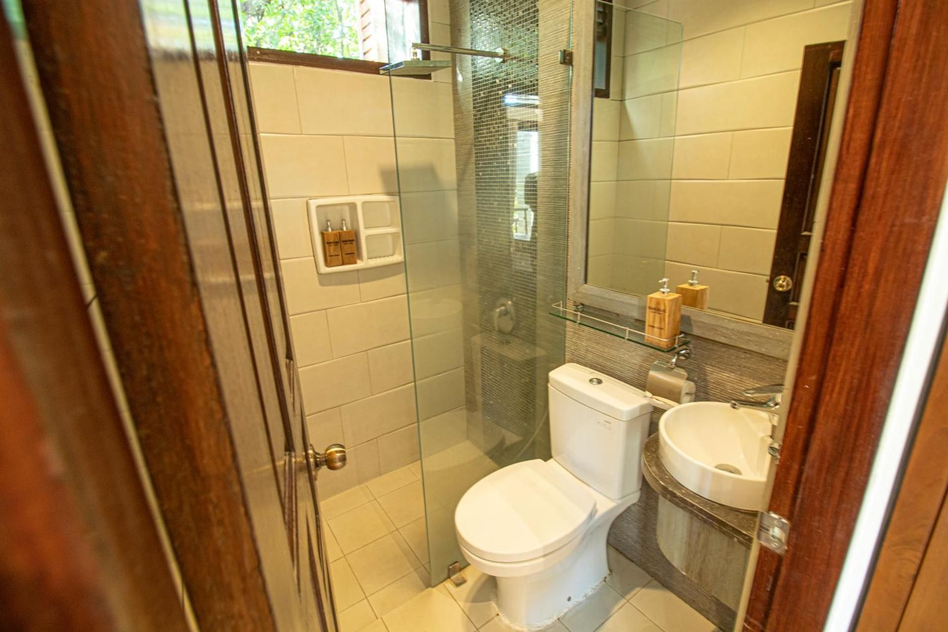 Twin Room with Private Bathroom