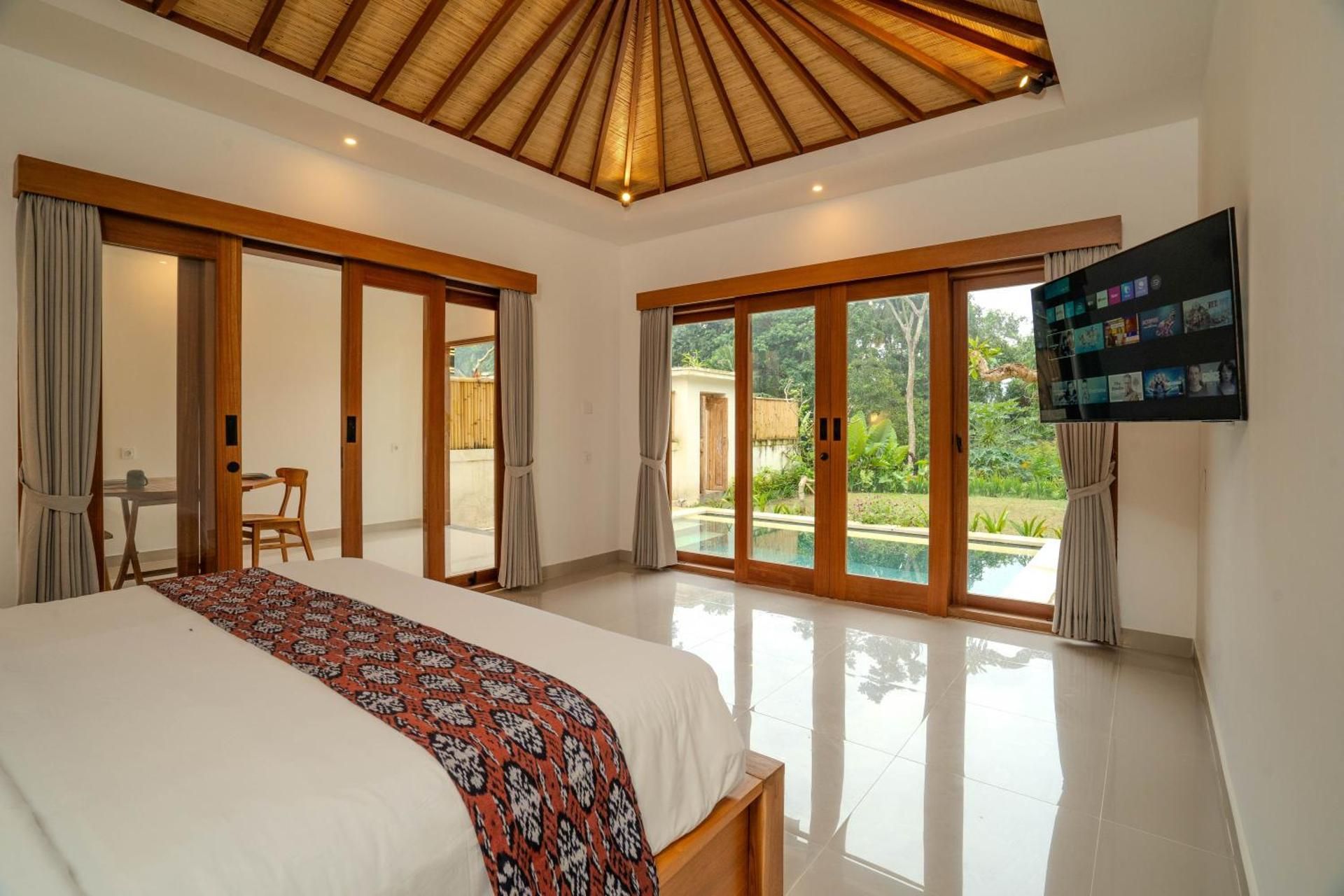 One-Bedroom Villa