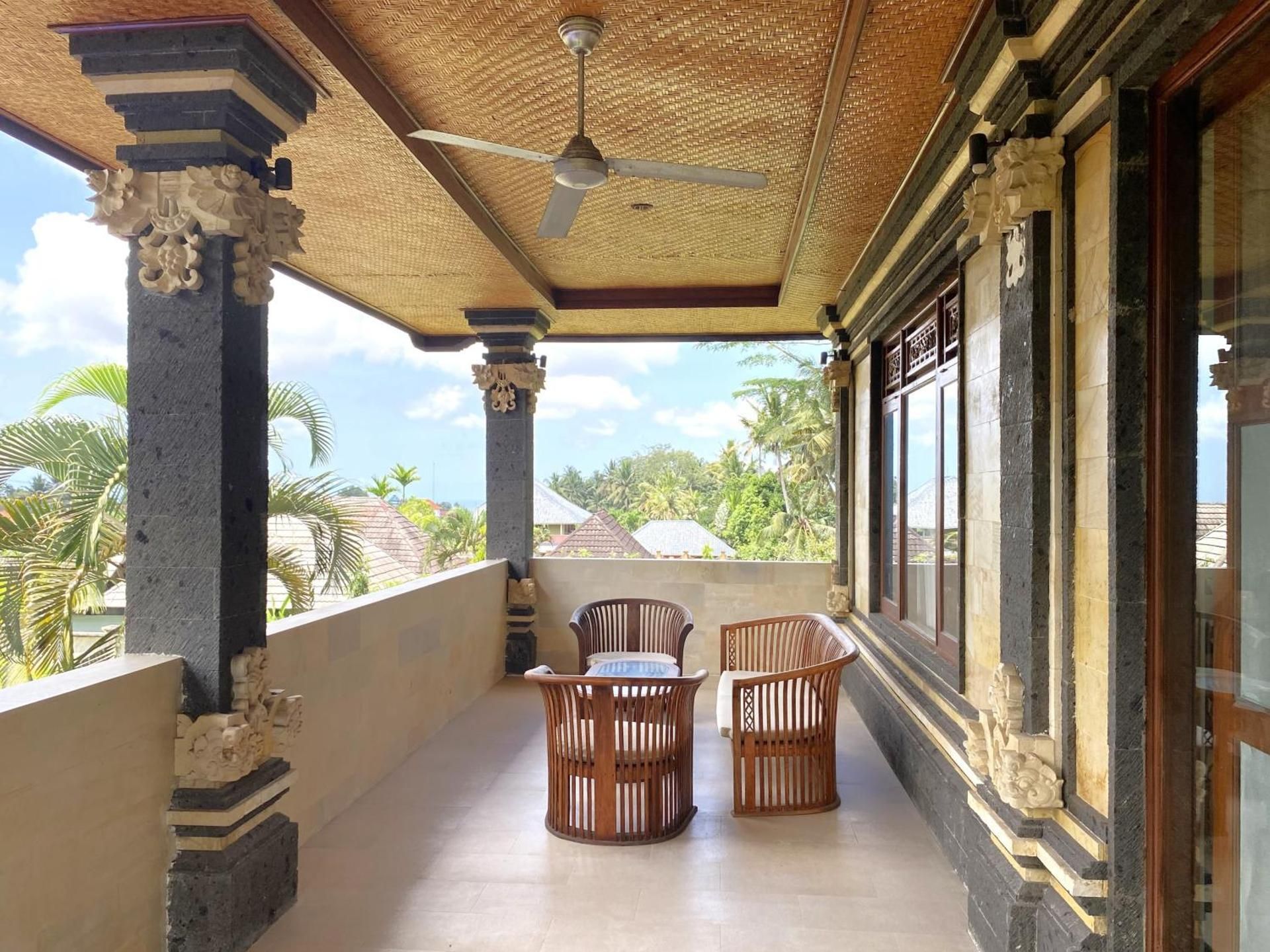 Deluxe Villa