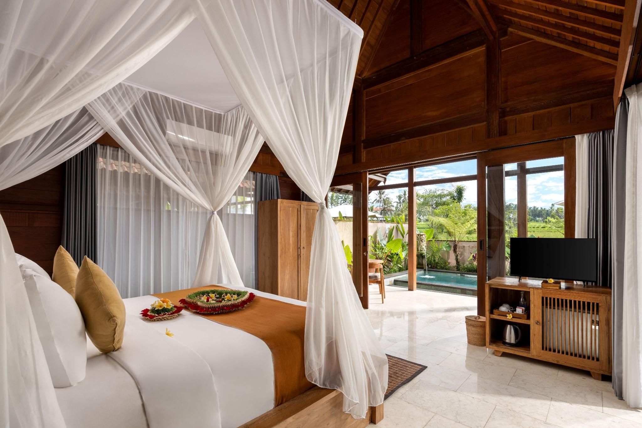 Deluxe Villa with Free Daily Afternoon Tea