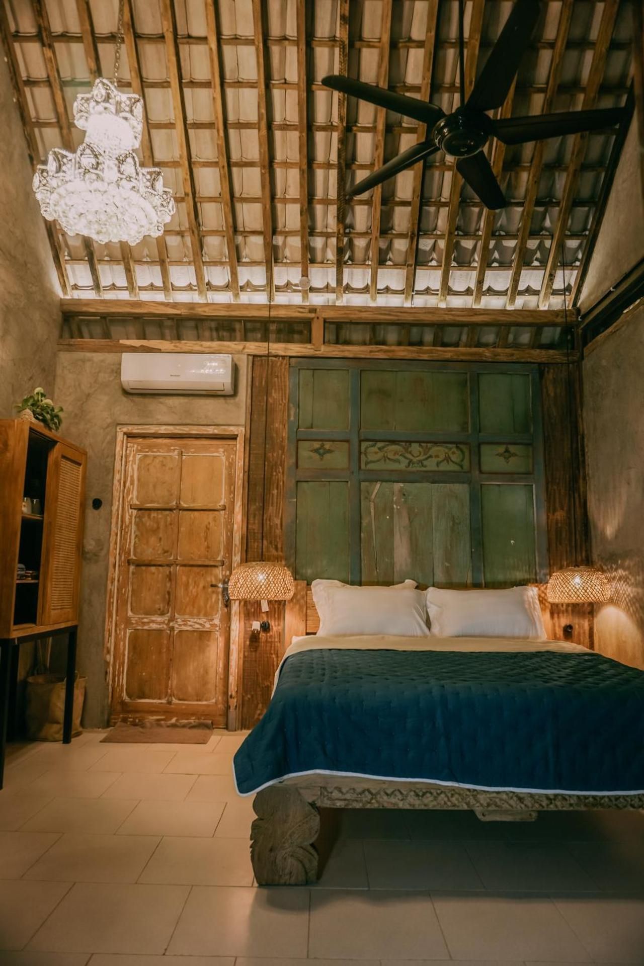 Double Room with Pool View