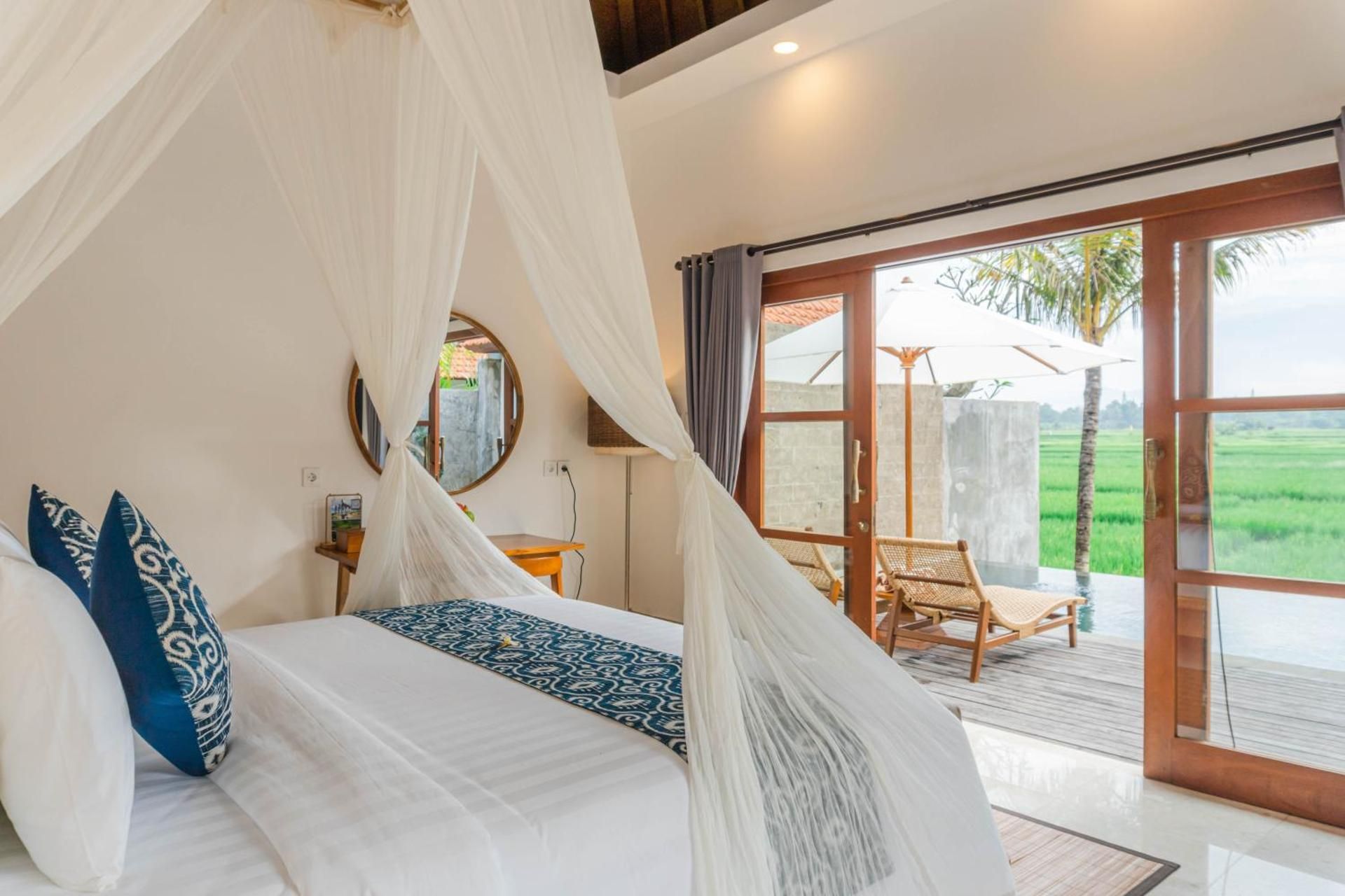 One Bedroom Private Pool Ricefields View
