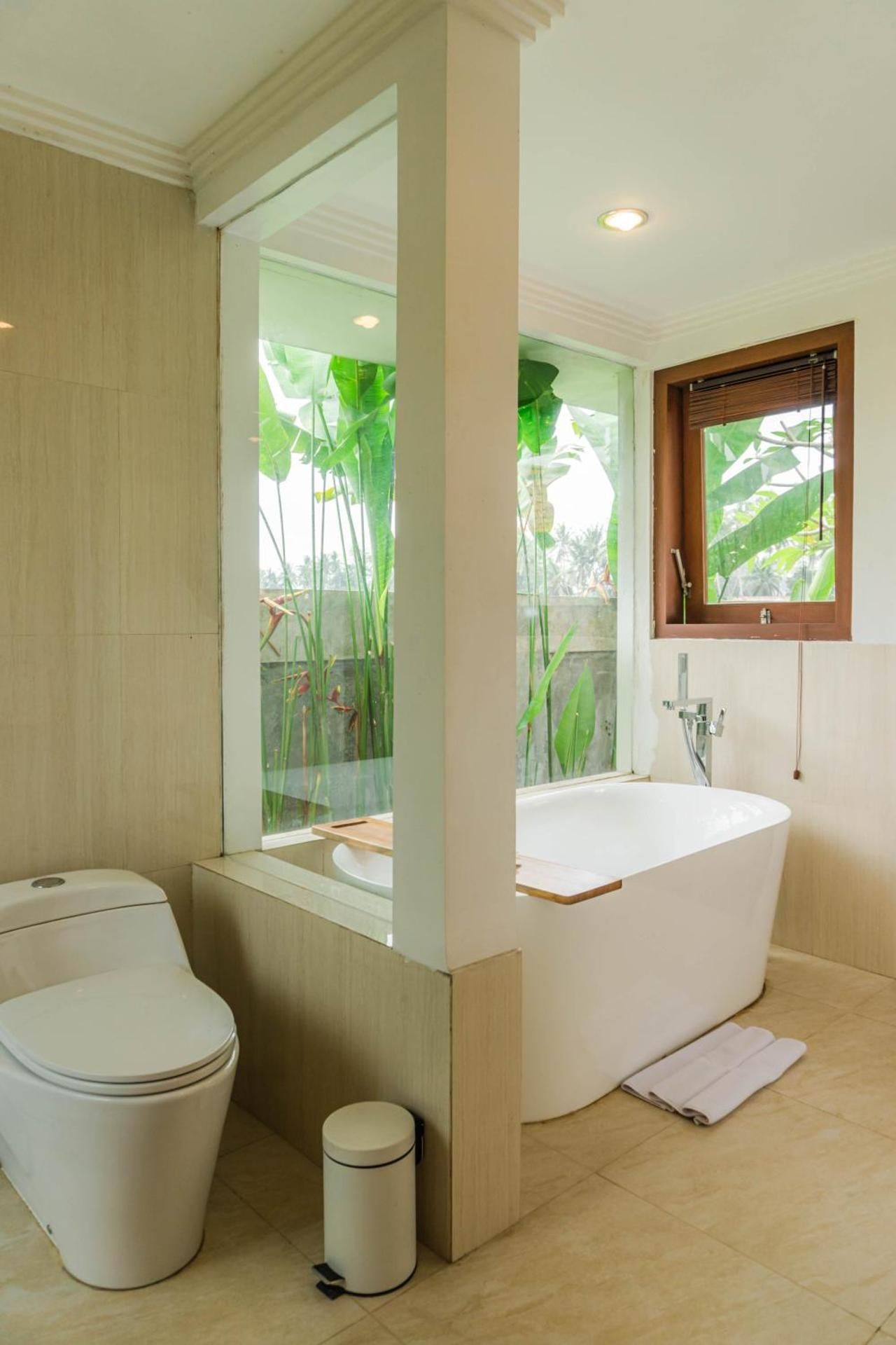 Kemawan Luxury Villas Three Bedroom Private Pool Ricefields View 3